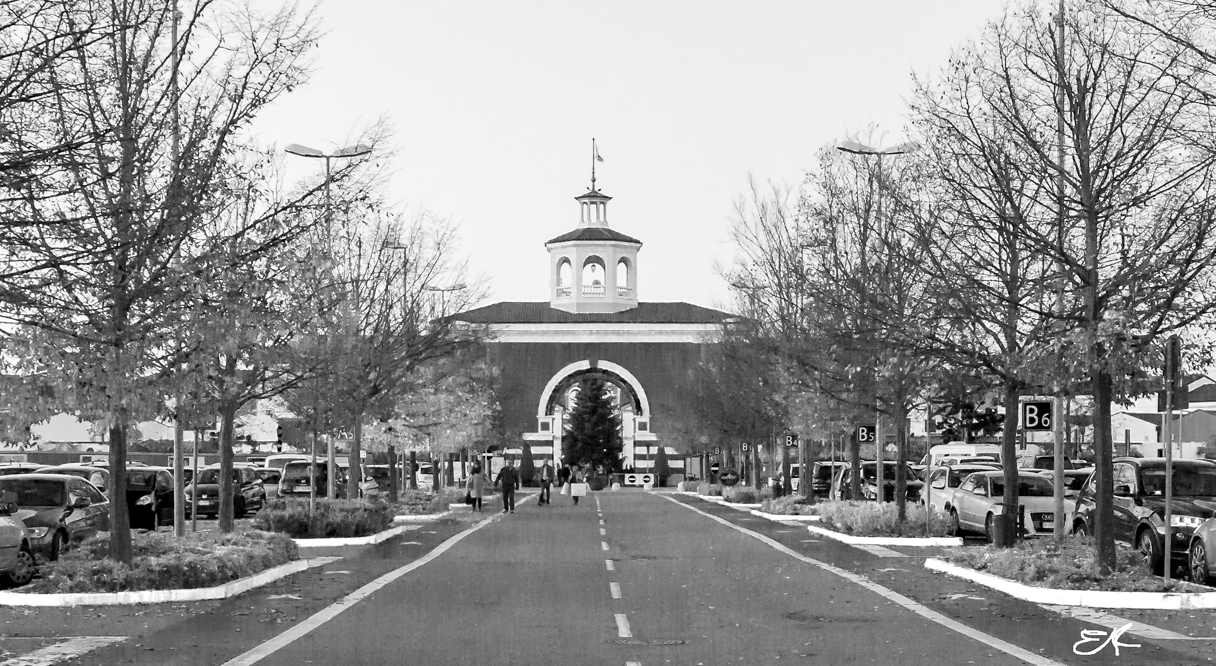 Outlet-Serravalle Scrivia (al)