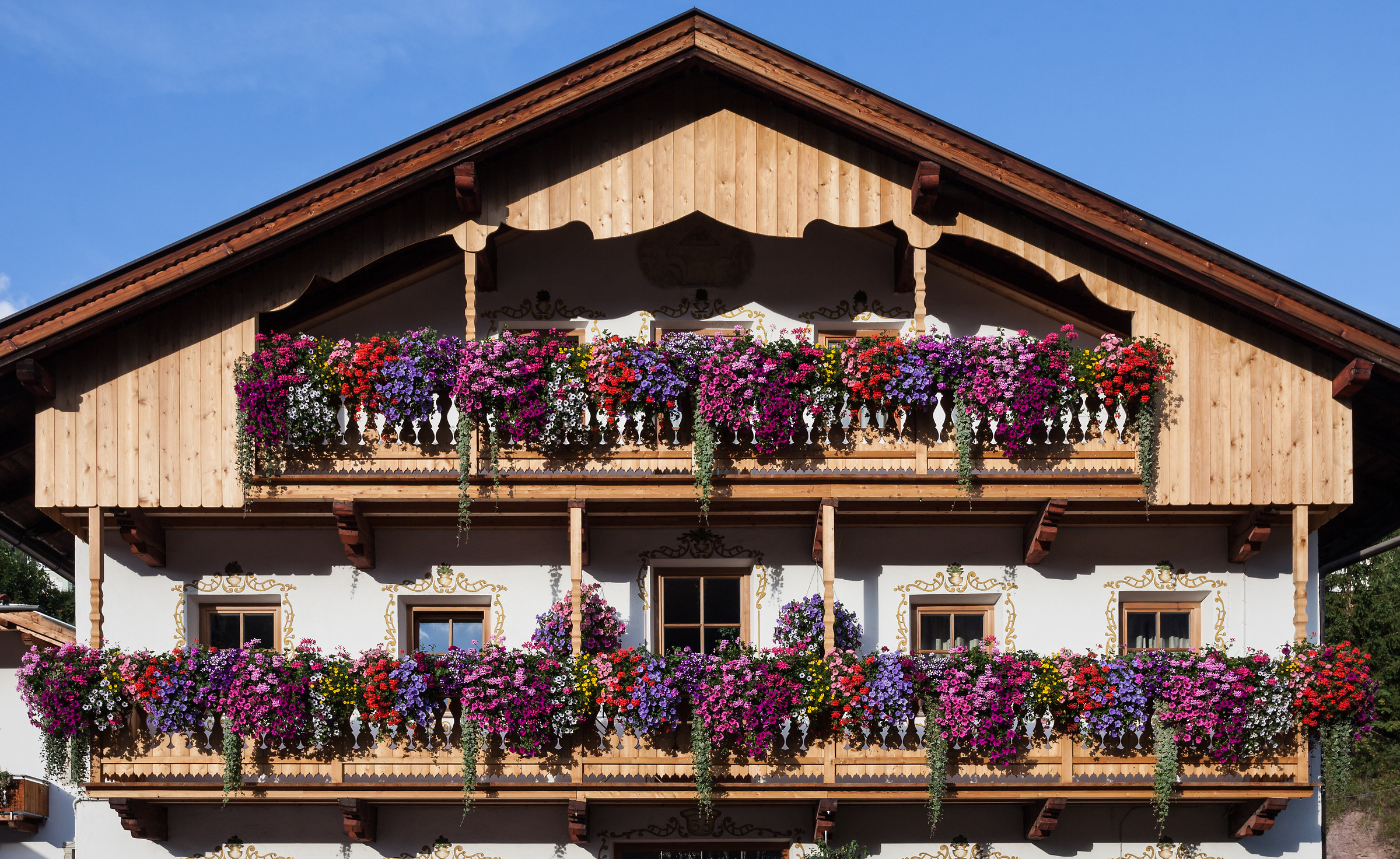 The balconies of South Tyrol
