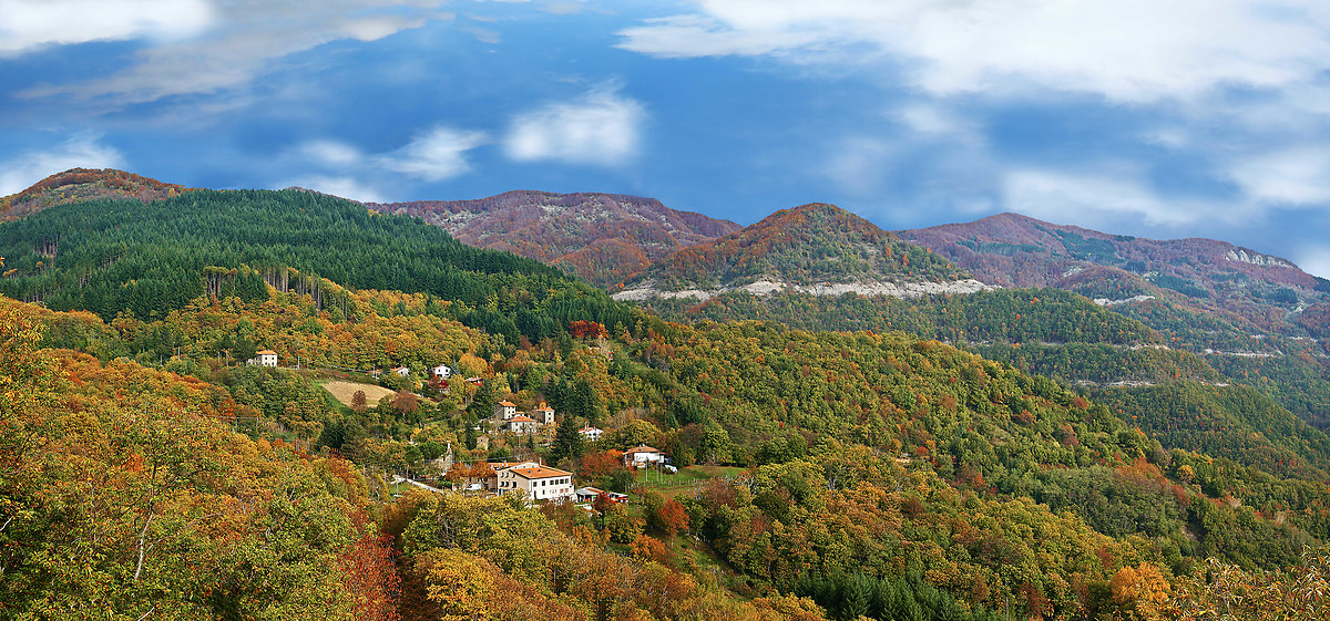 A context in which to photograph nature ... Tuscan Apennines