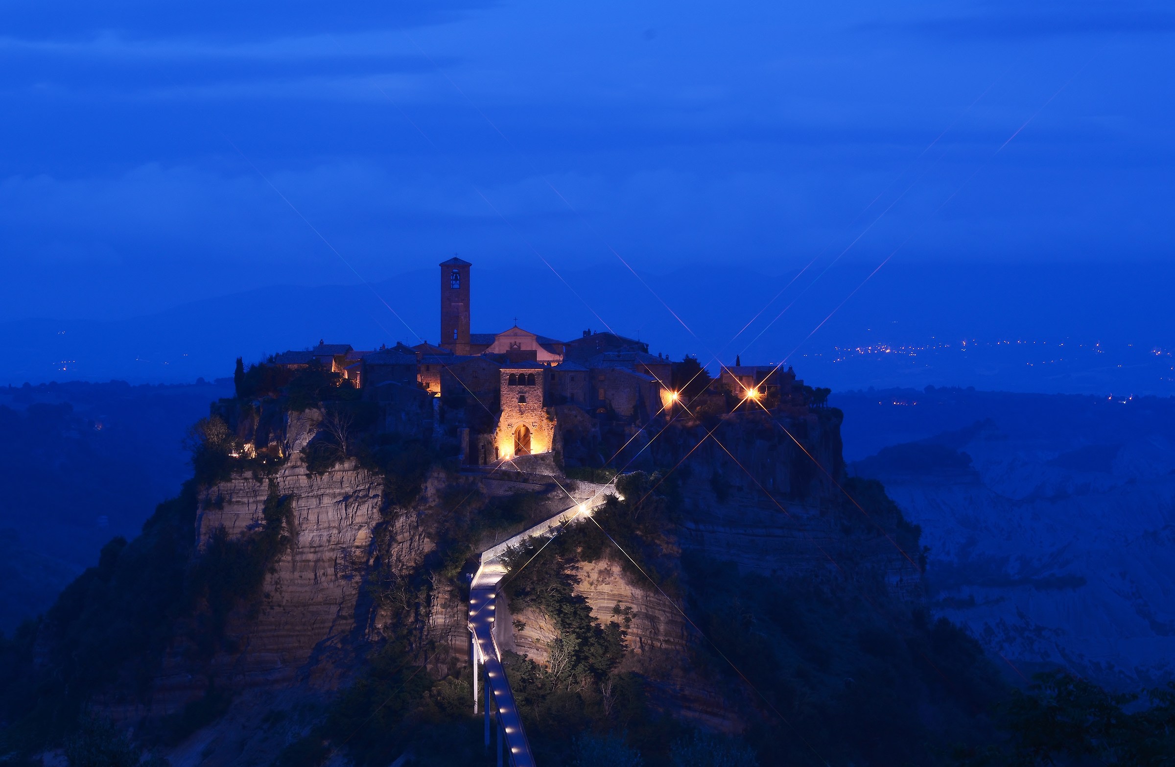 The color of the night