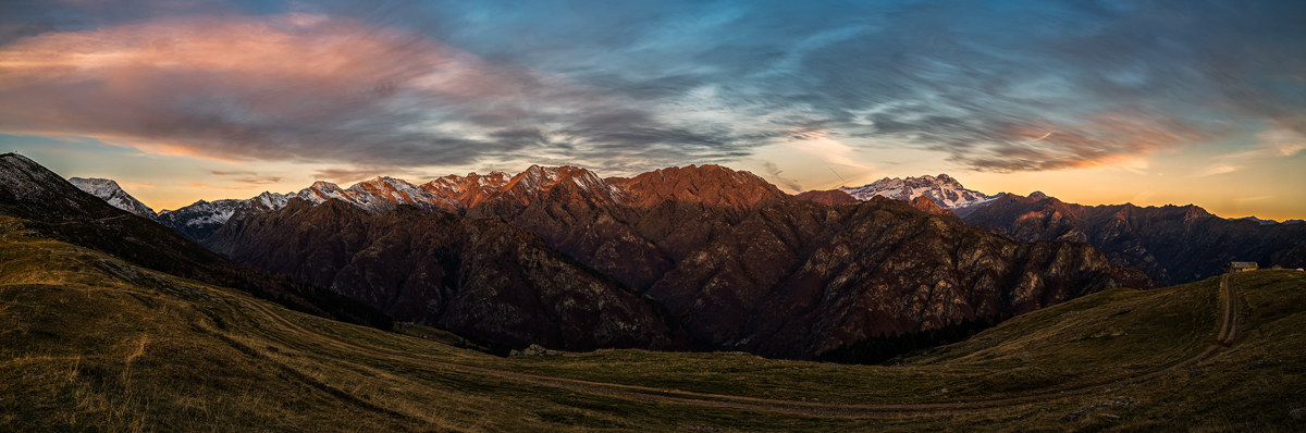 lo sbadiglio del risveglio di sua maestà Monte Rosa.....