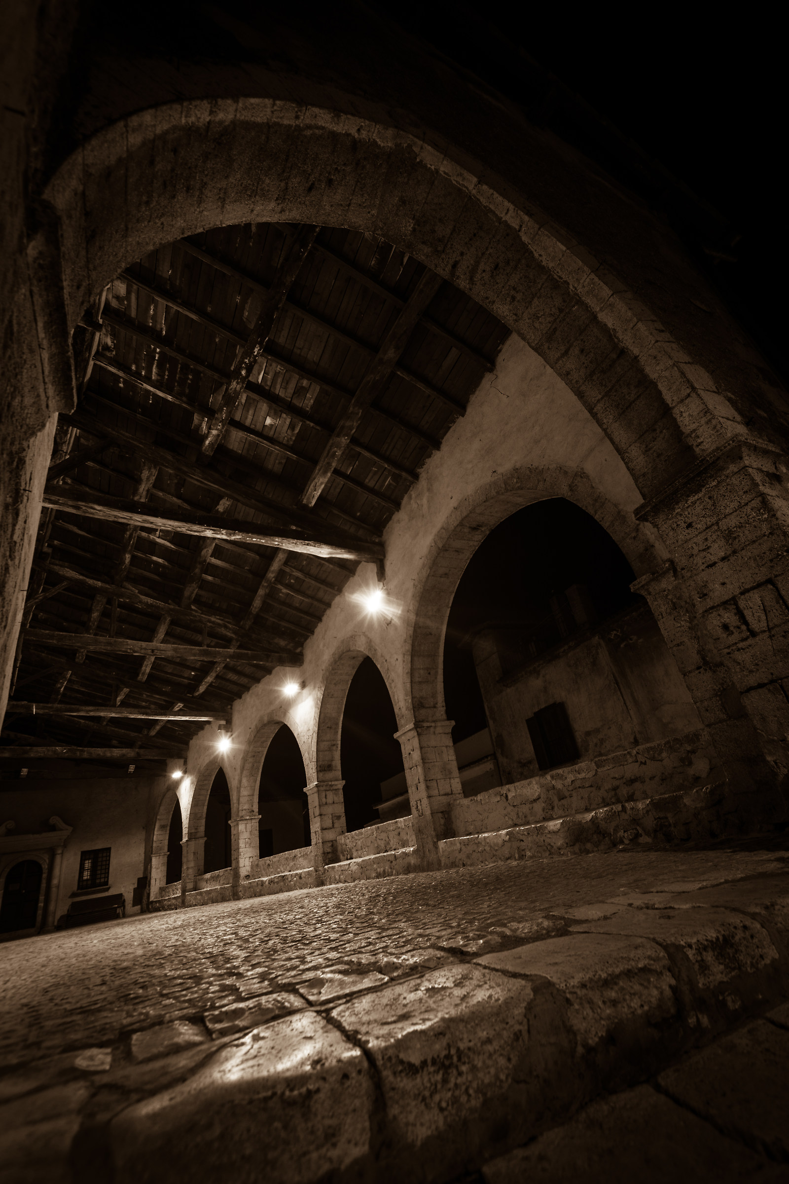 The Loggia dei Mercanti