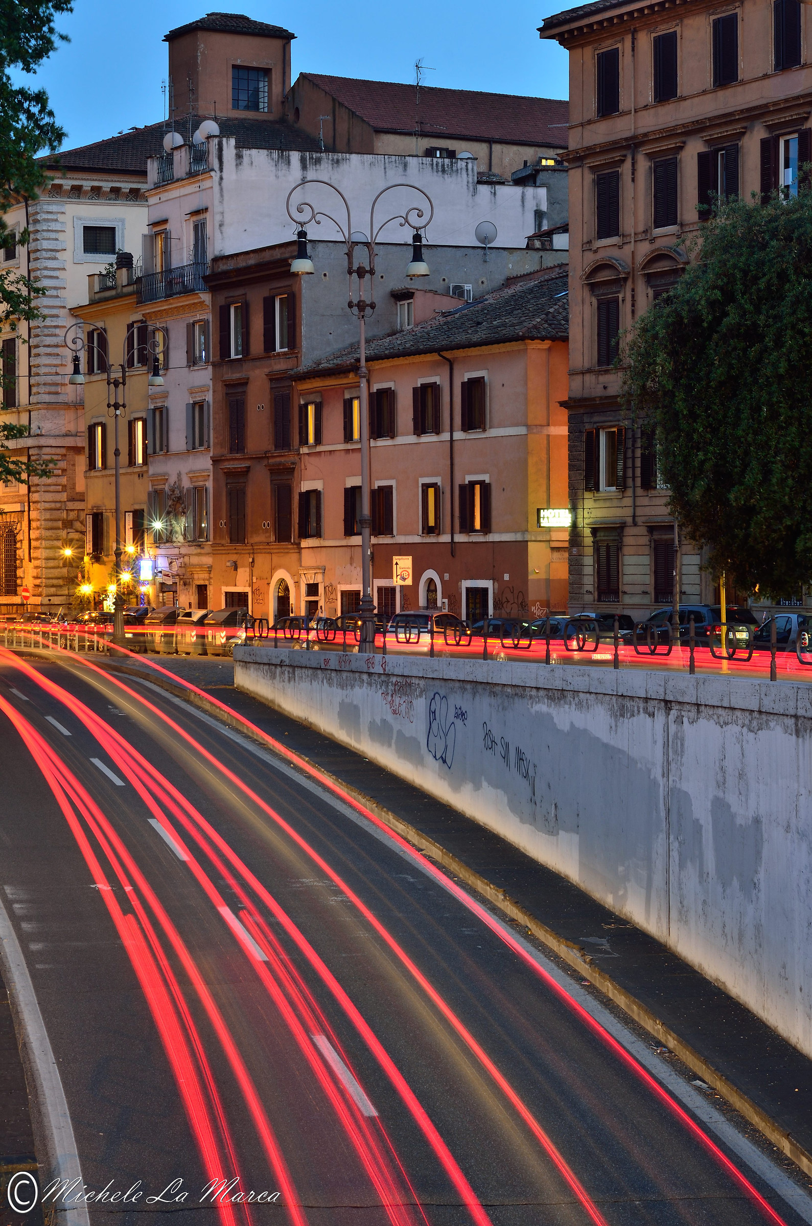 Ora blu a Piazza della Rovere