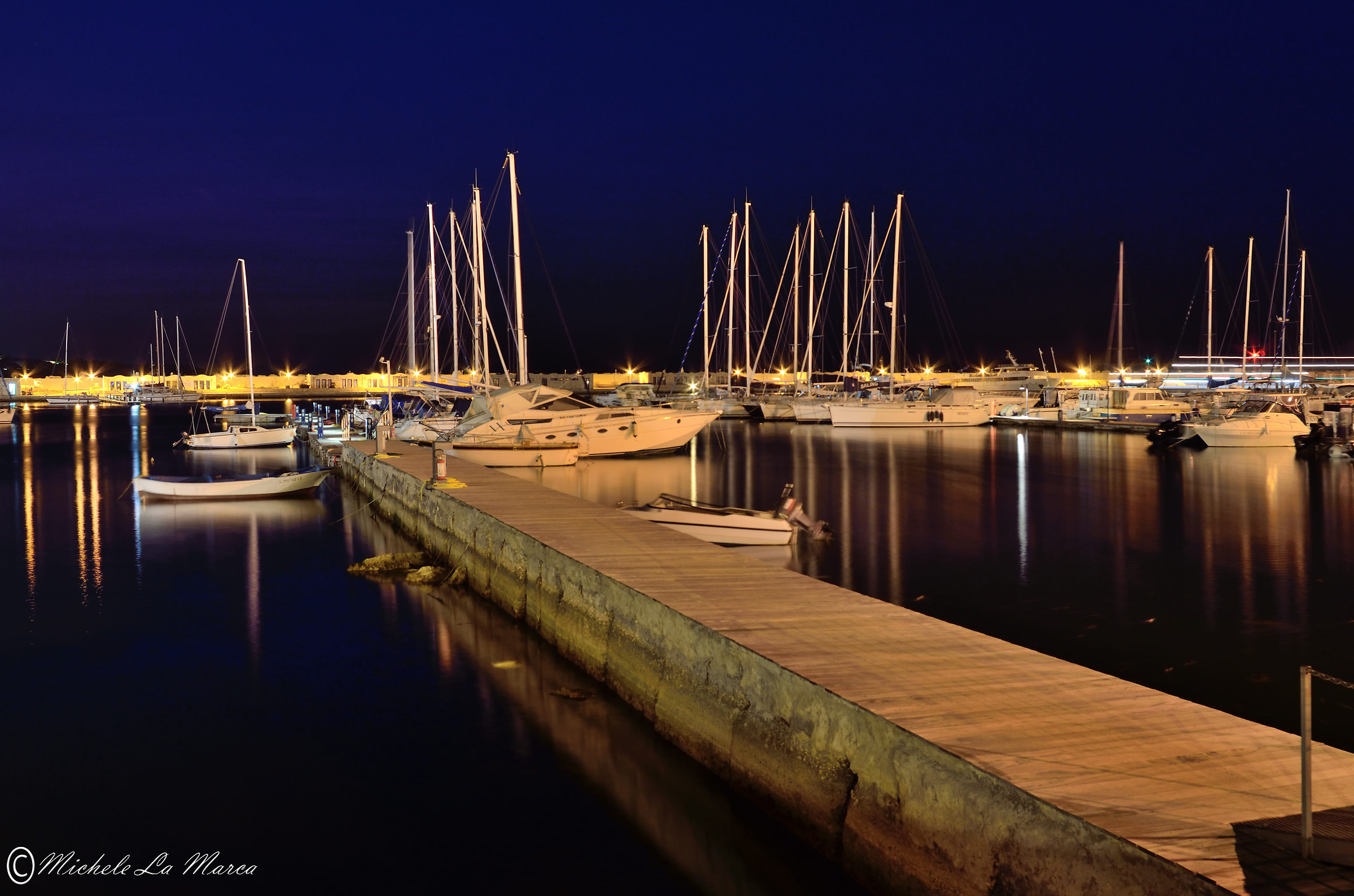 Porto di Vieste - scorcio notturno