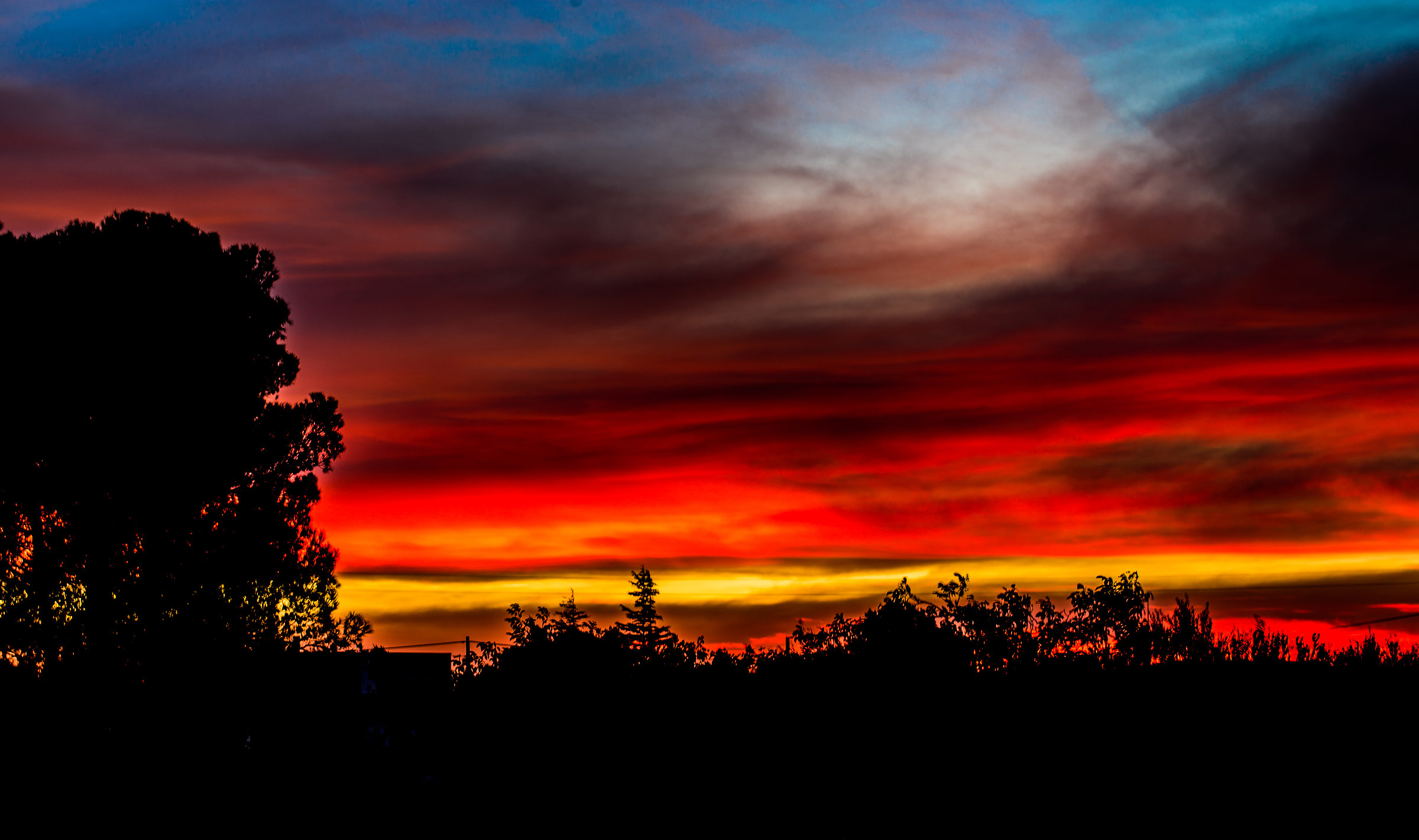 today's sunset caught on the fly