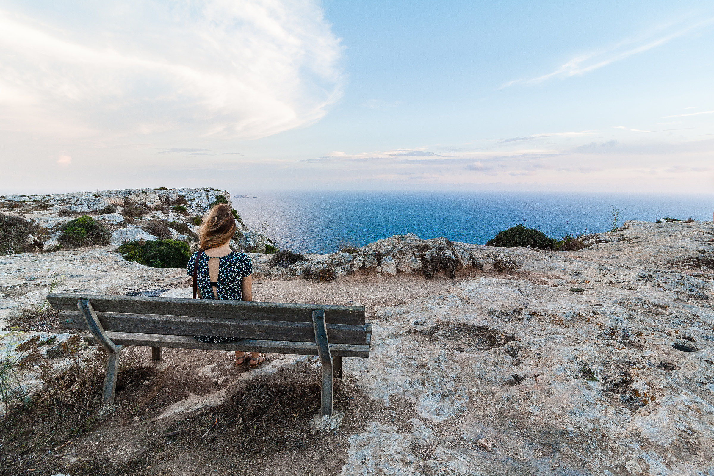 Dreaming of being elsewhere