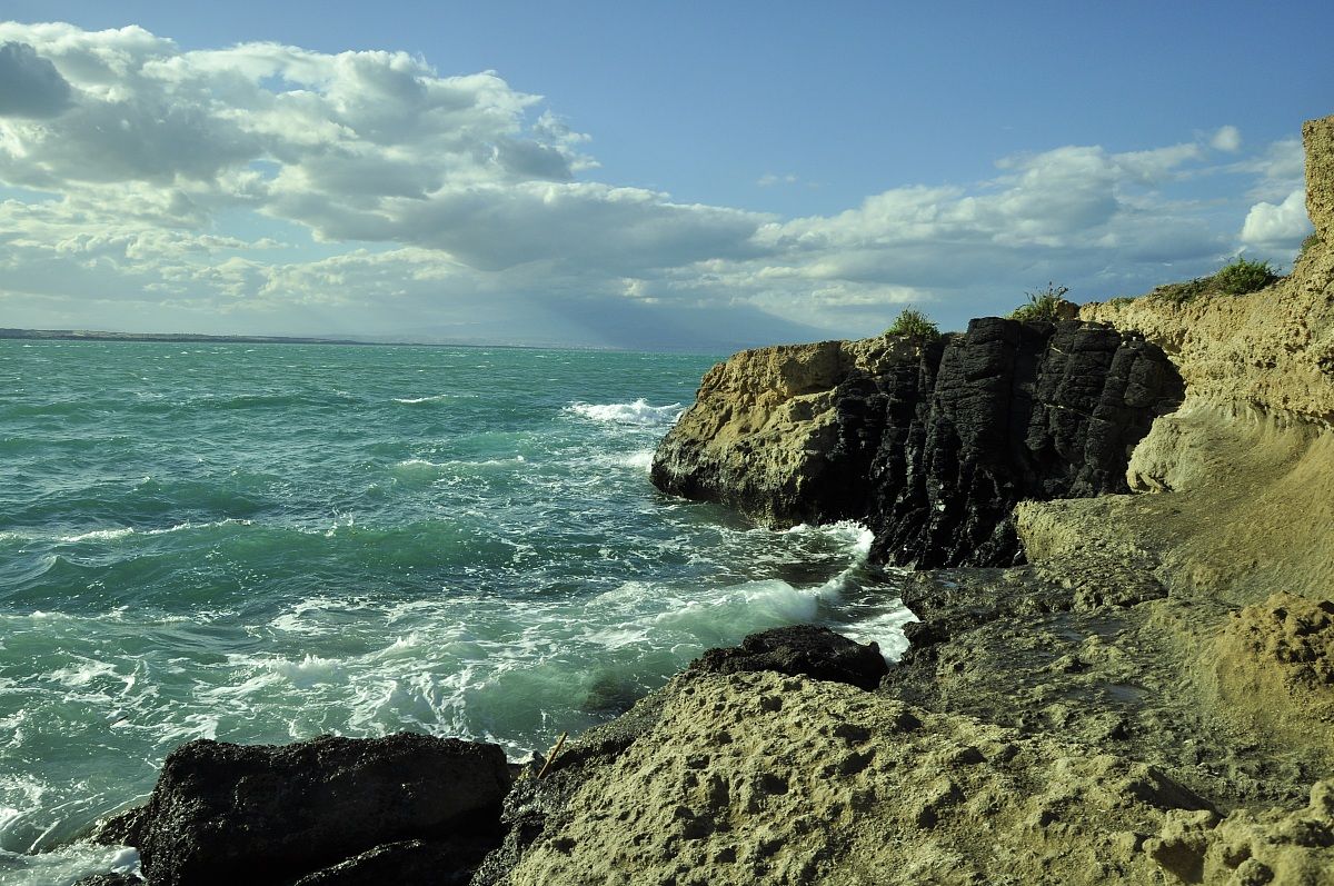 Here comes the bad weather