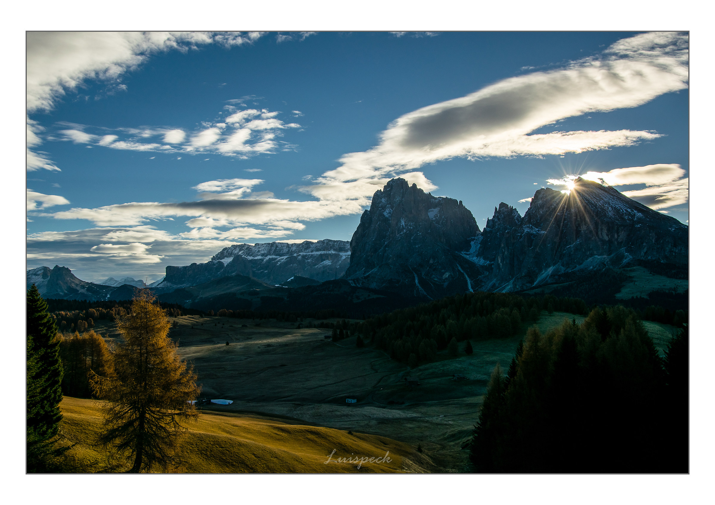 Sassolungo with the sunrise