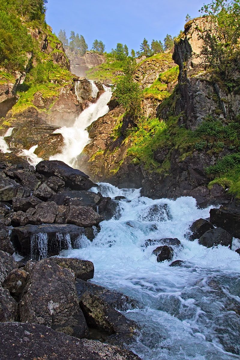 Half in shadow half is not