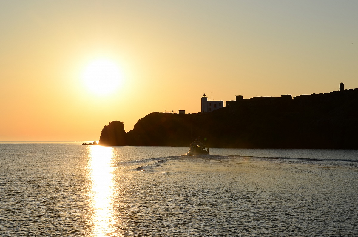 Alba all'Isola di Capraia 2