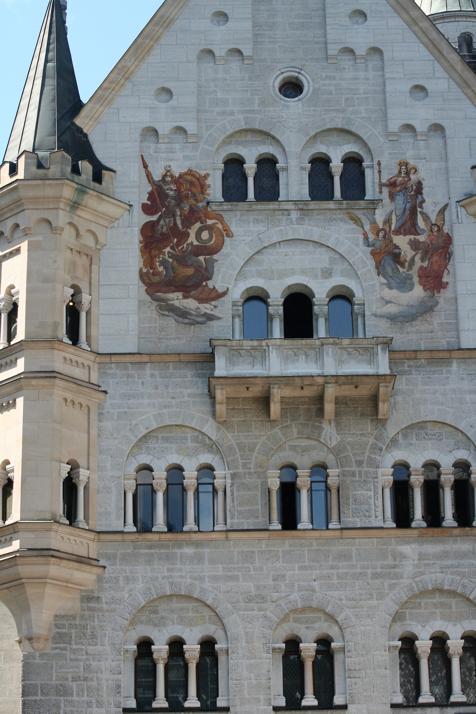 detail of the facade of Neuschwanstein