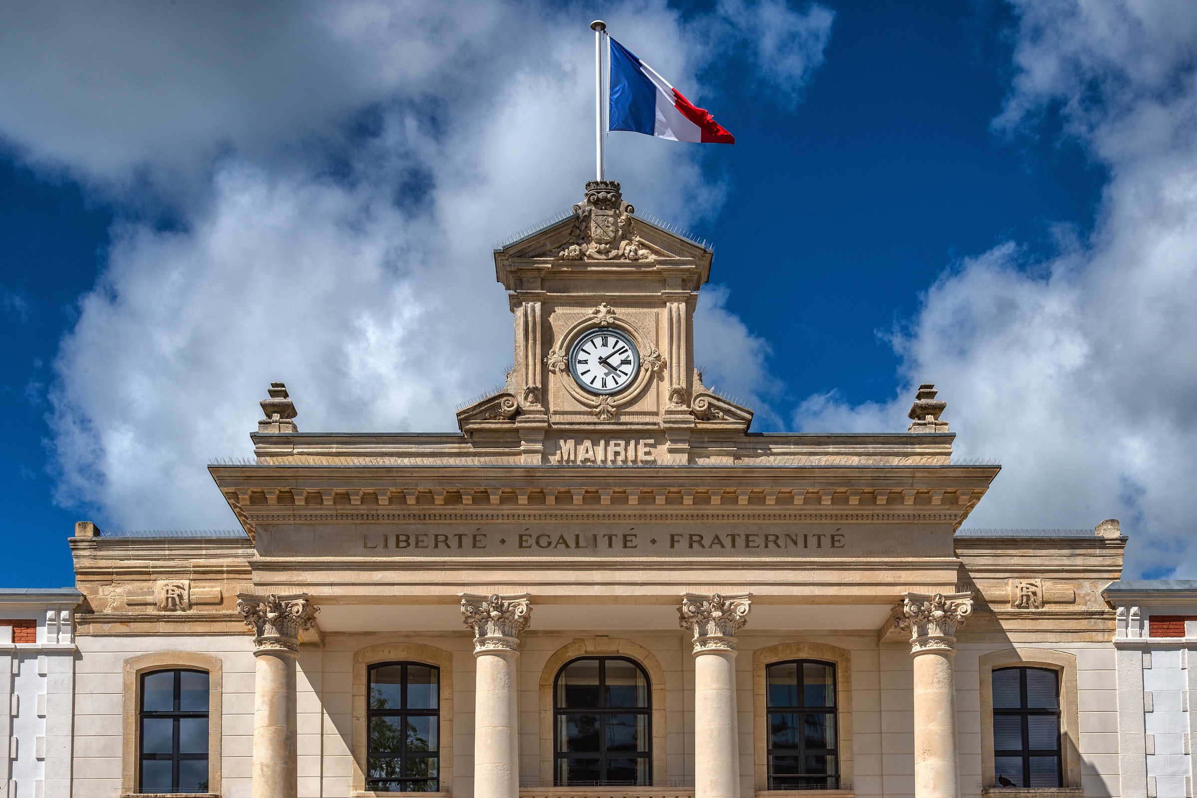 Vive la France et ses valeurs!