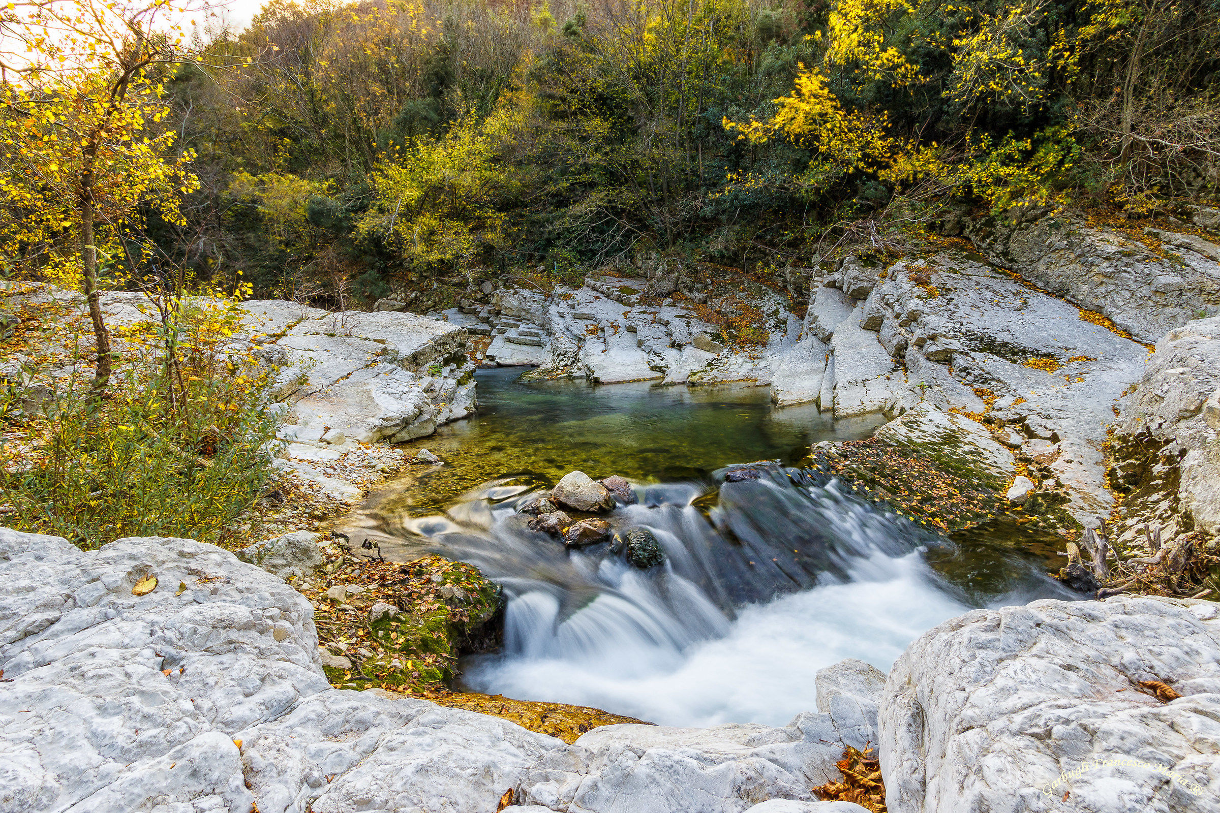 Foci of waterfalls on Burano 6