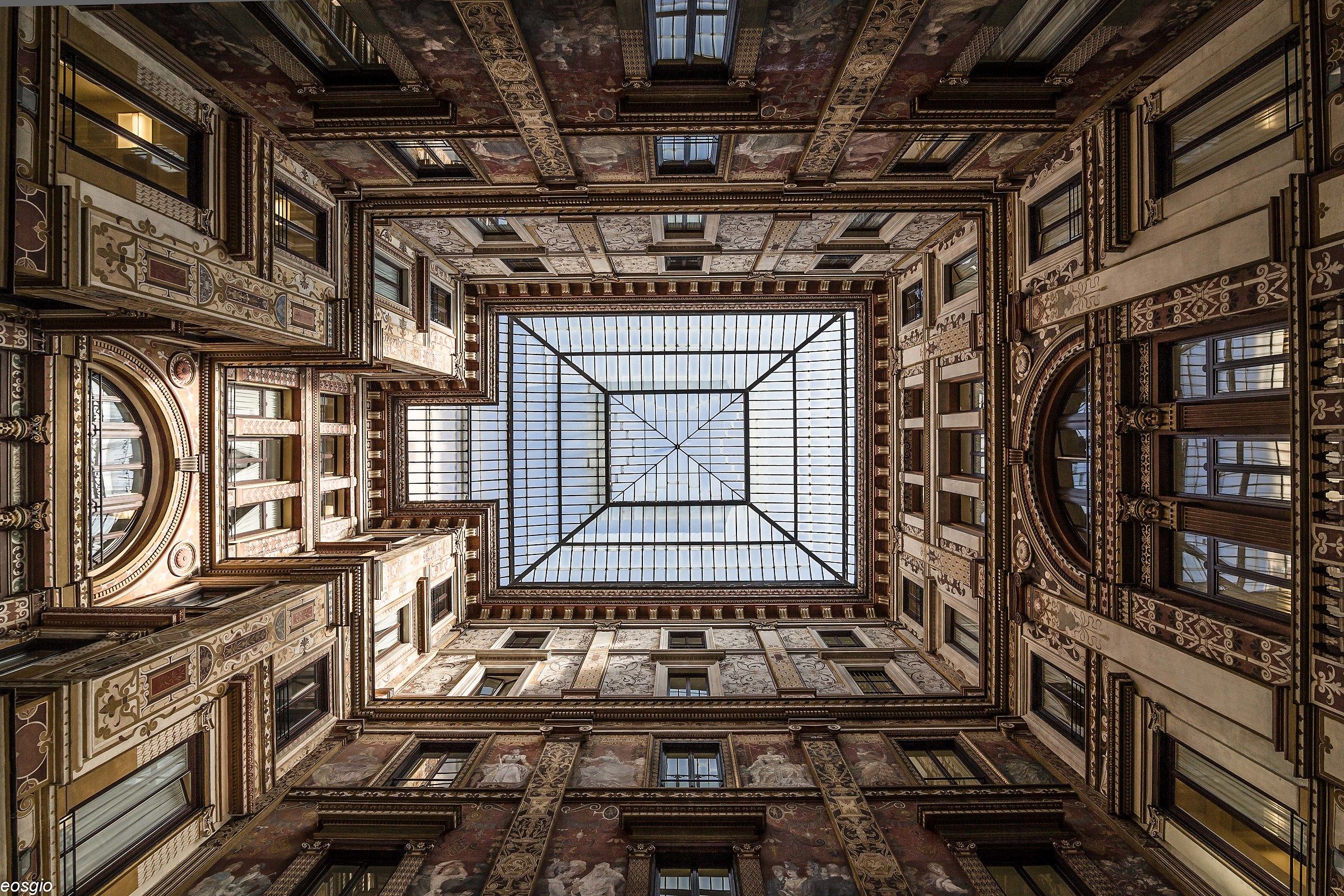 Un Dipinto dalla Galleria Sciarra, a tutto liberty.