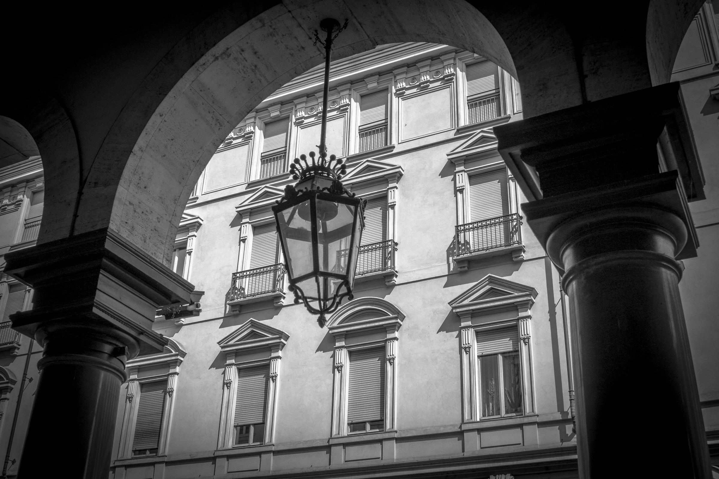 Torino Monocrome 07
