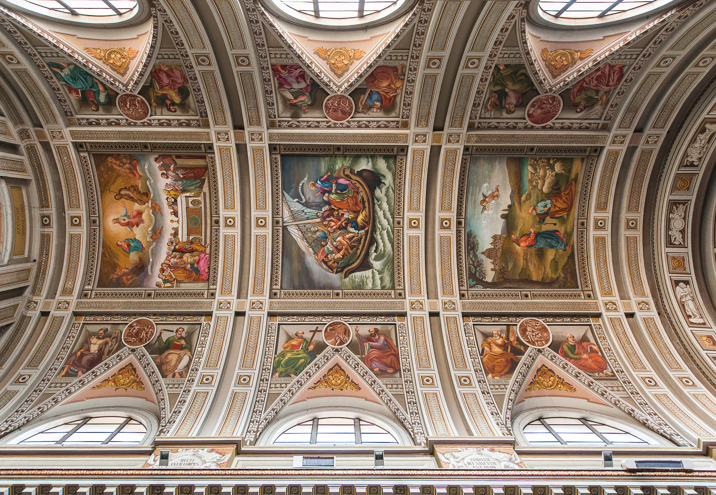 Subiaco (Rm)-Interno Cattedrale S.Andrea