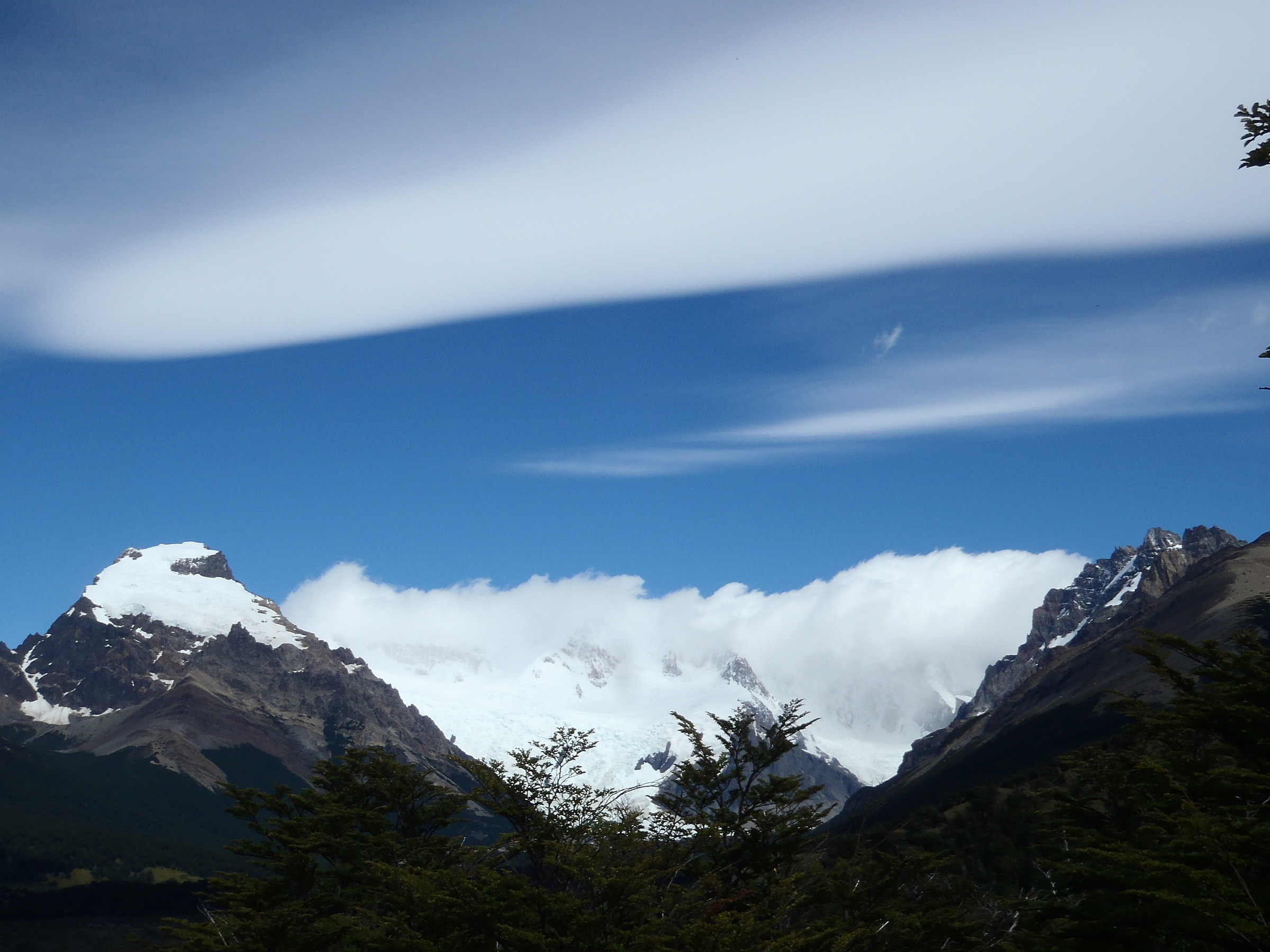 Cerro Solo, the Tower is shy ..