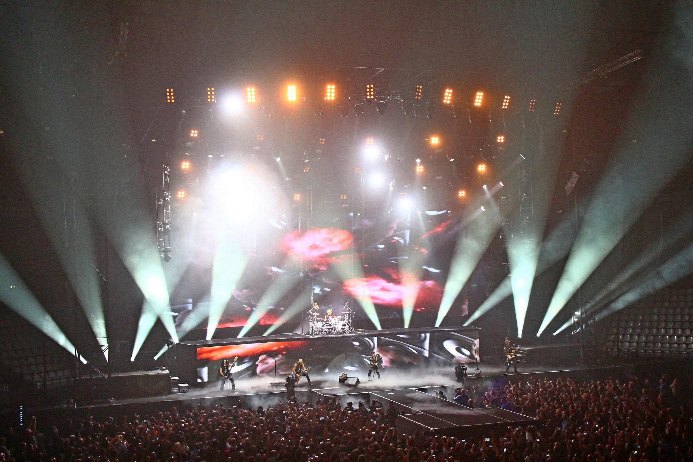 Scorpions in Rome on Nov. 9, 2015