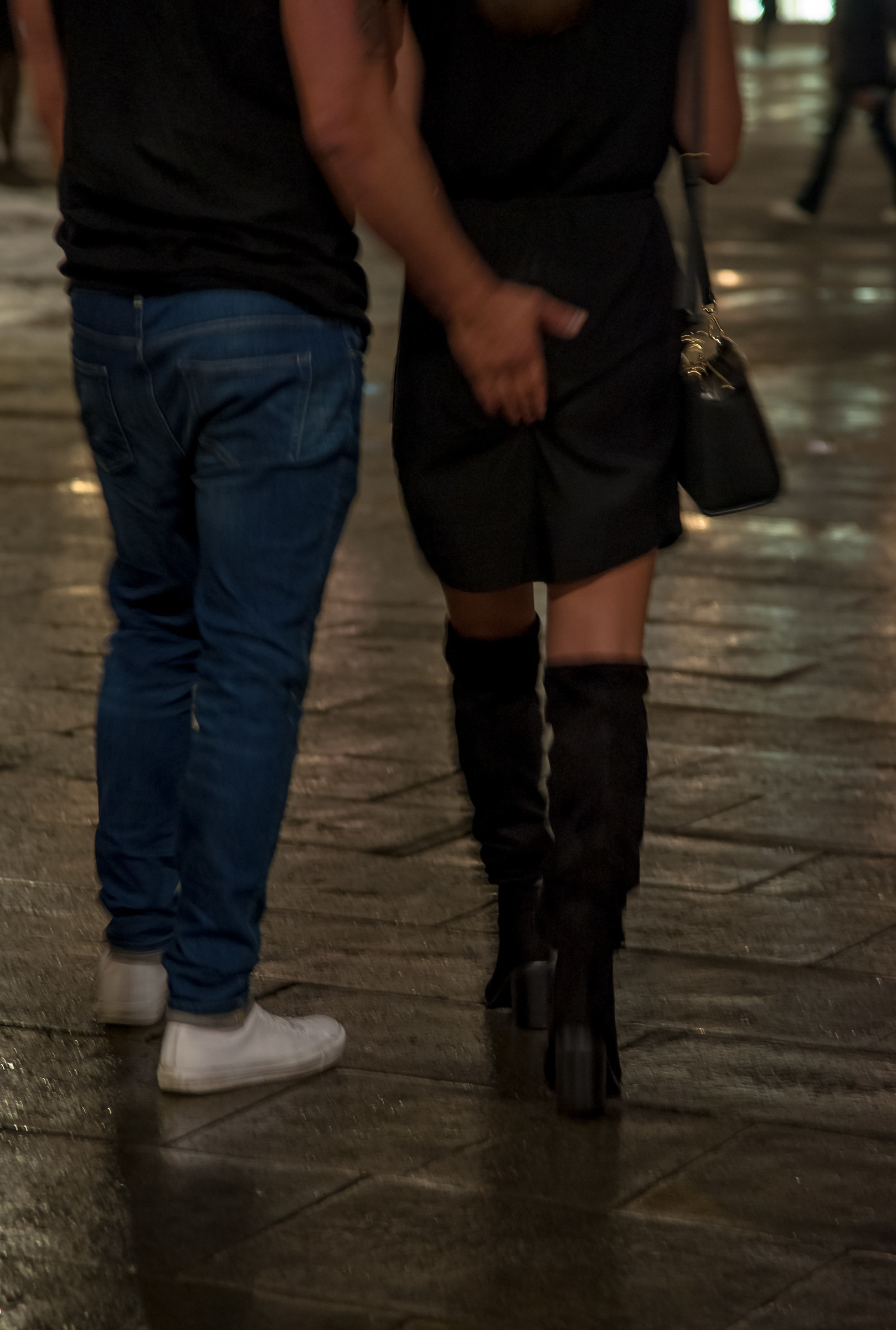 zo coe màn !!! ..... The spark was that hand ....