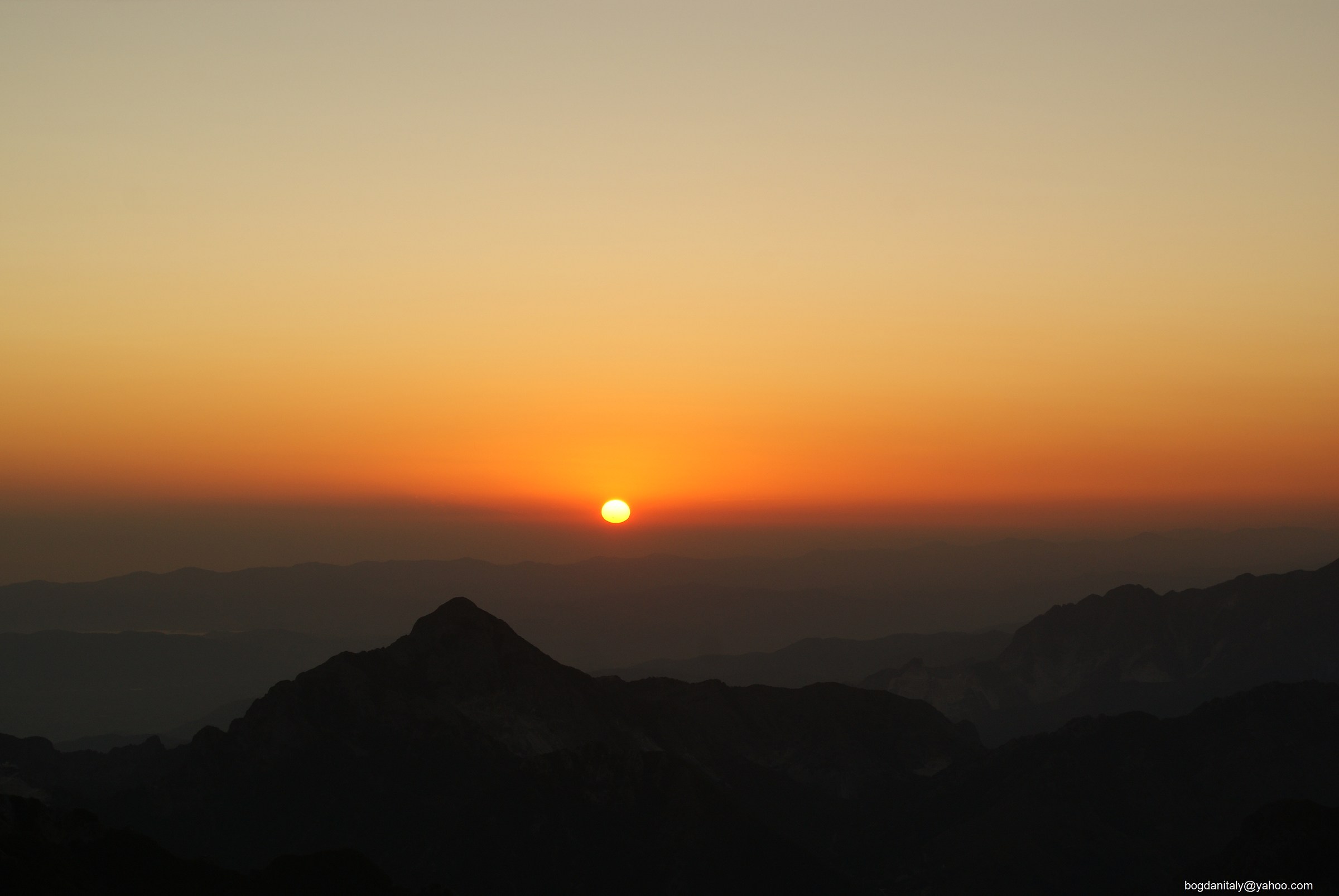 Alpi Apuane, Tramonto
