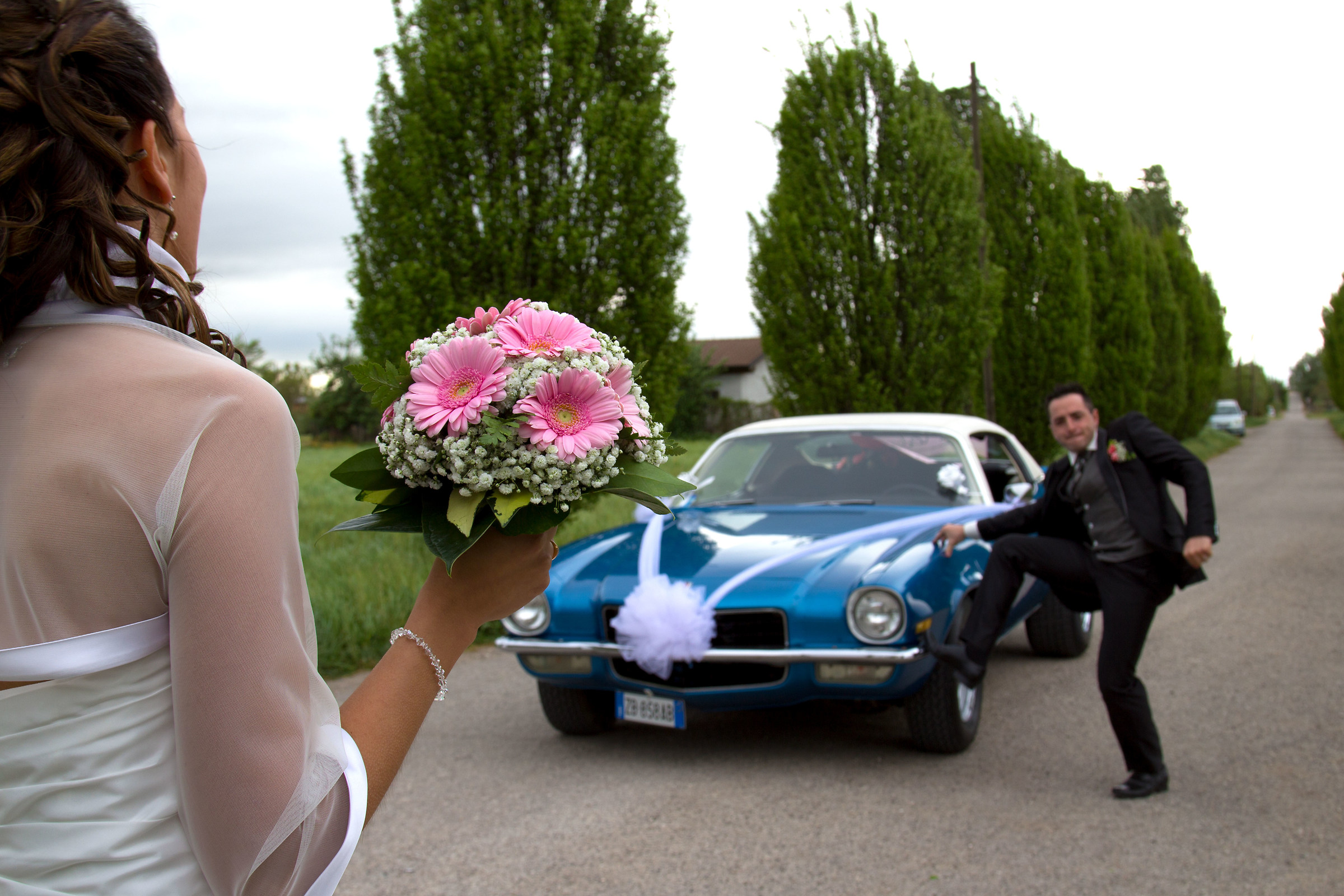 thinking of not being photographed