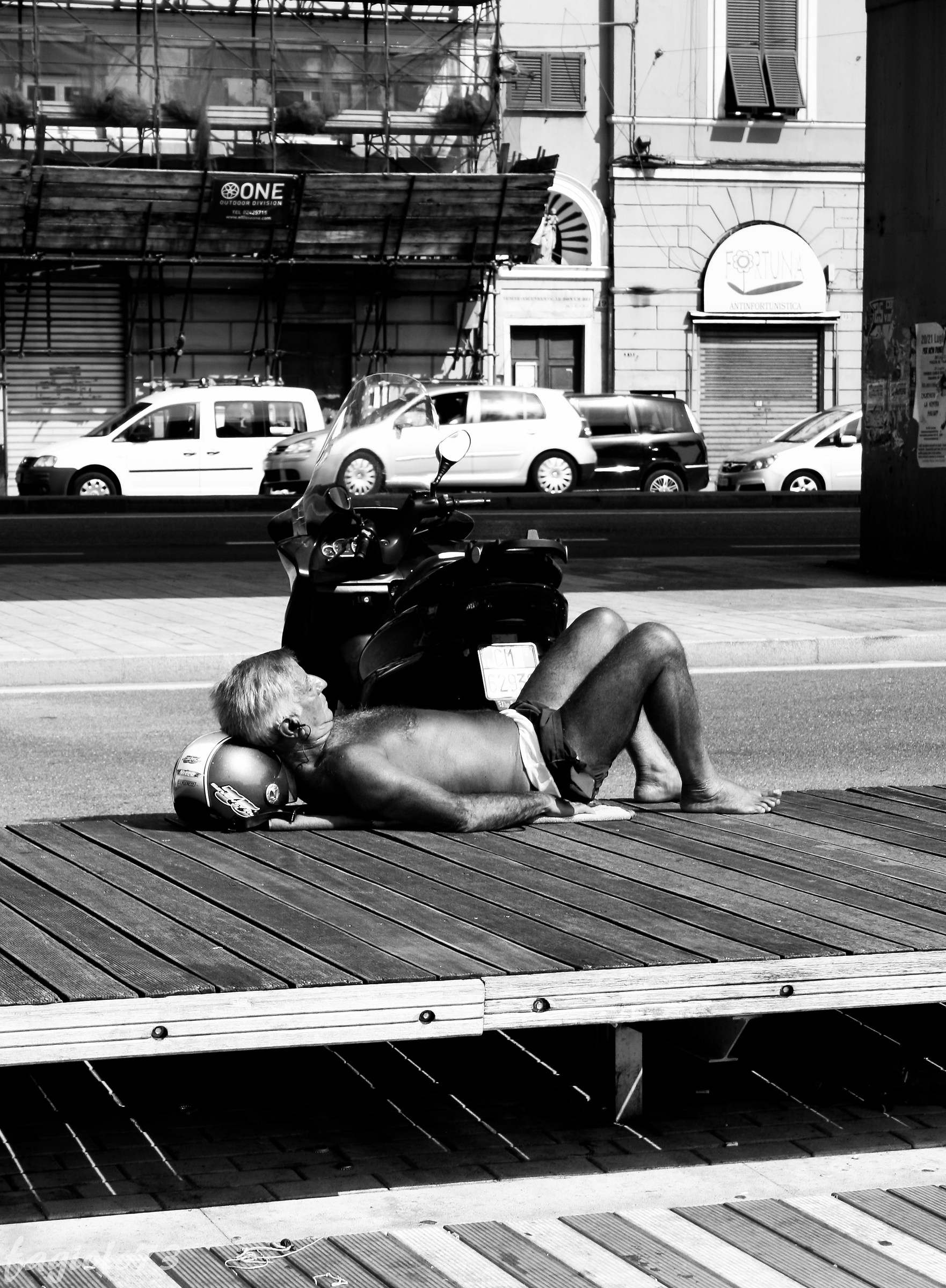 ..Relax In The City ..