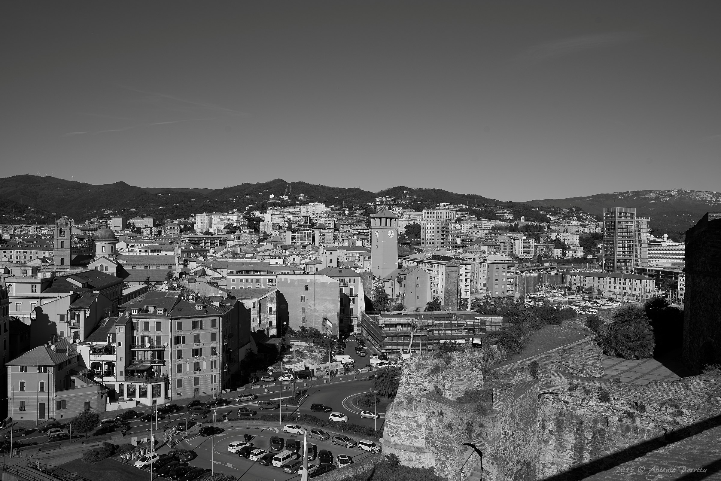 Test Leica Elmarit 28 R II E55 Sony A7R @ f11 - B & W