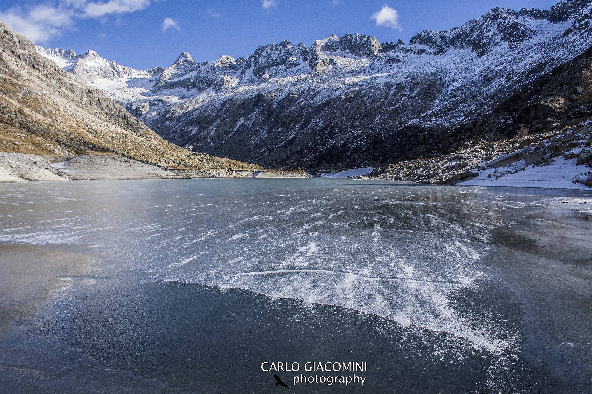 Lago Dosazzo ghiacciato