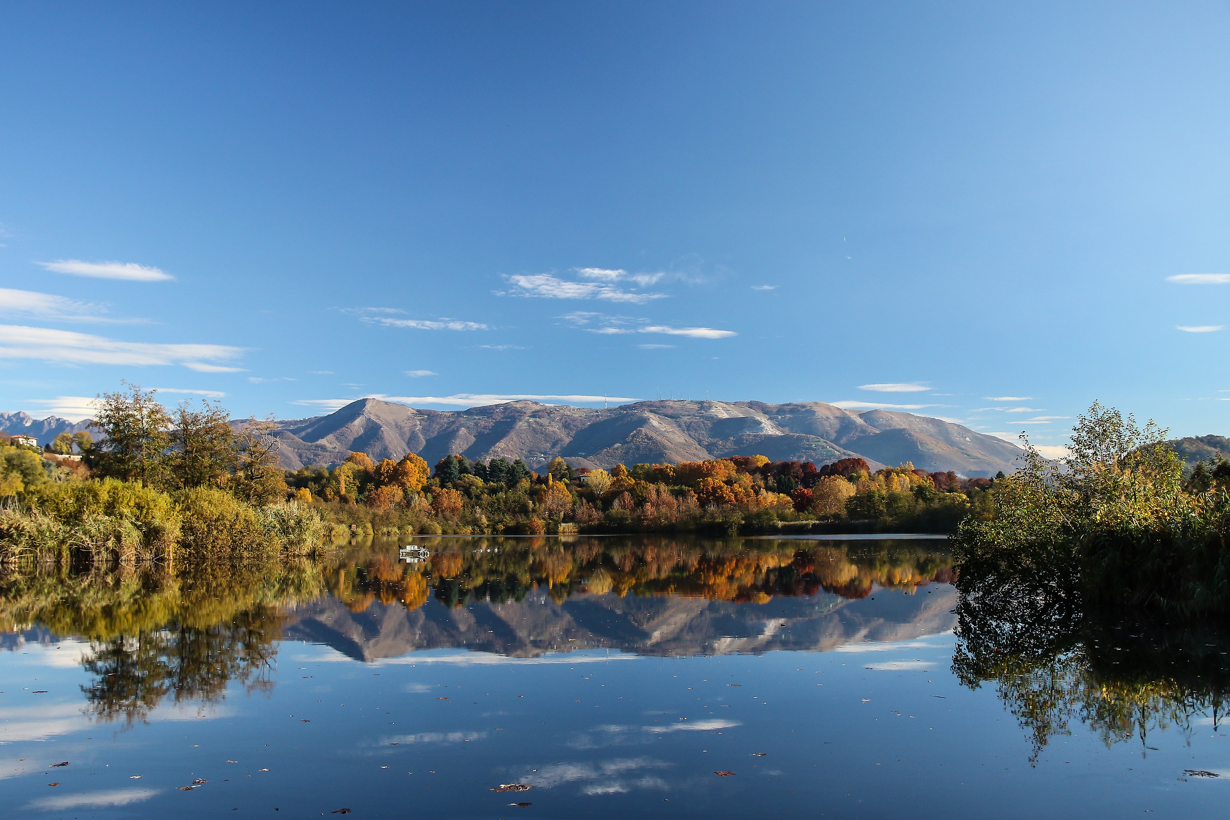 Lago di sartirana LC