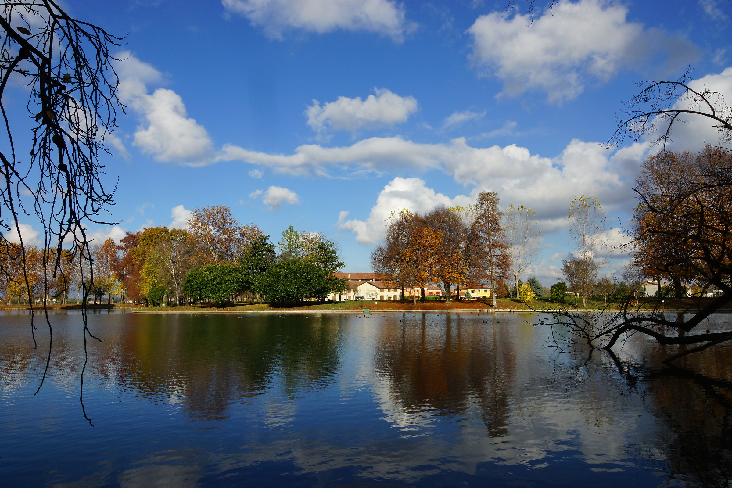 autunno sul lago