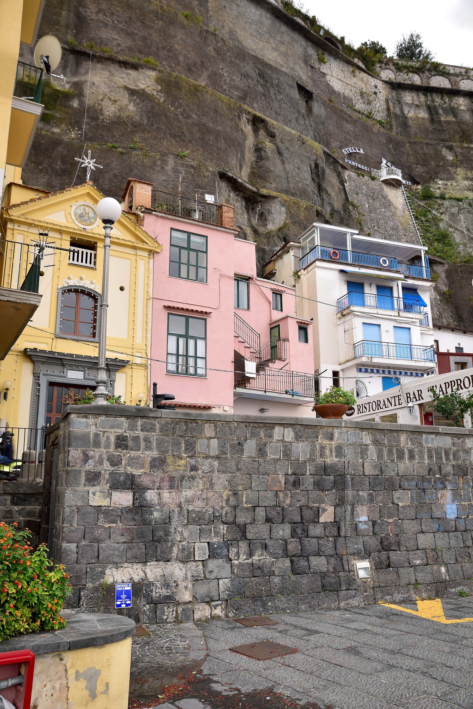 Marina di Sorrento pianodi
