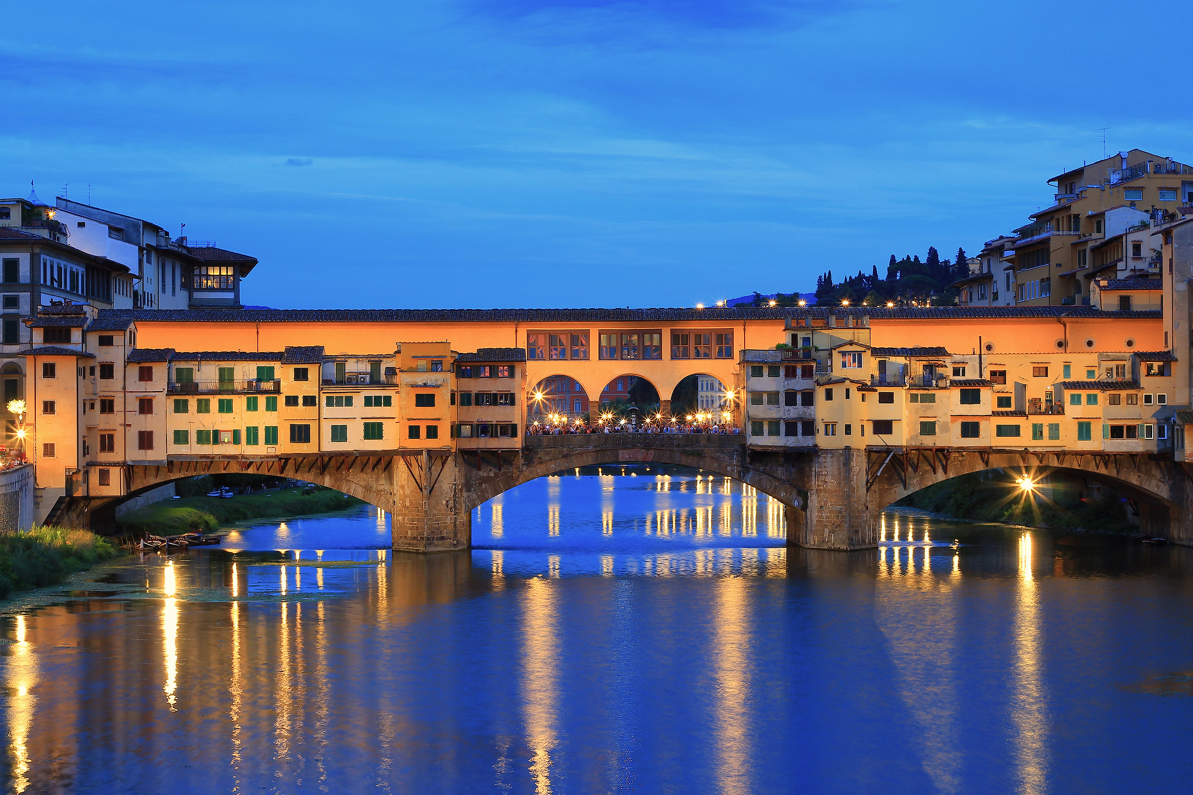 Ponte Vecchio a ora Blu..