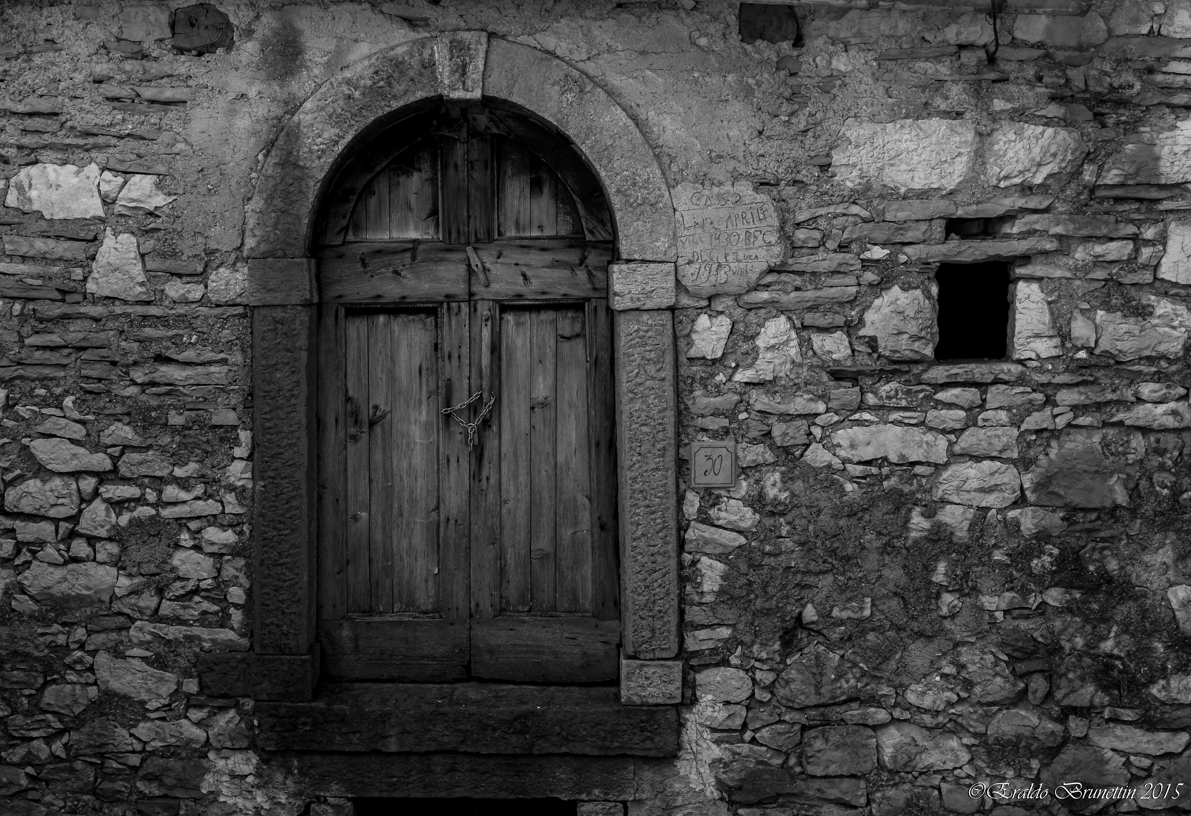 Particolare del paese di Casso (pn)