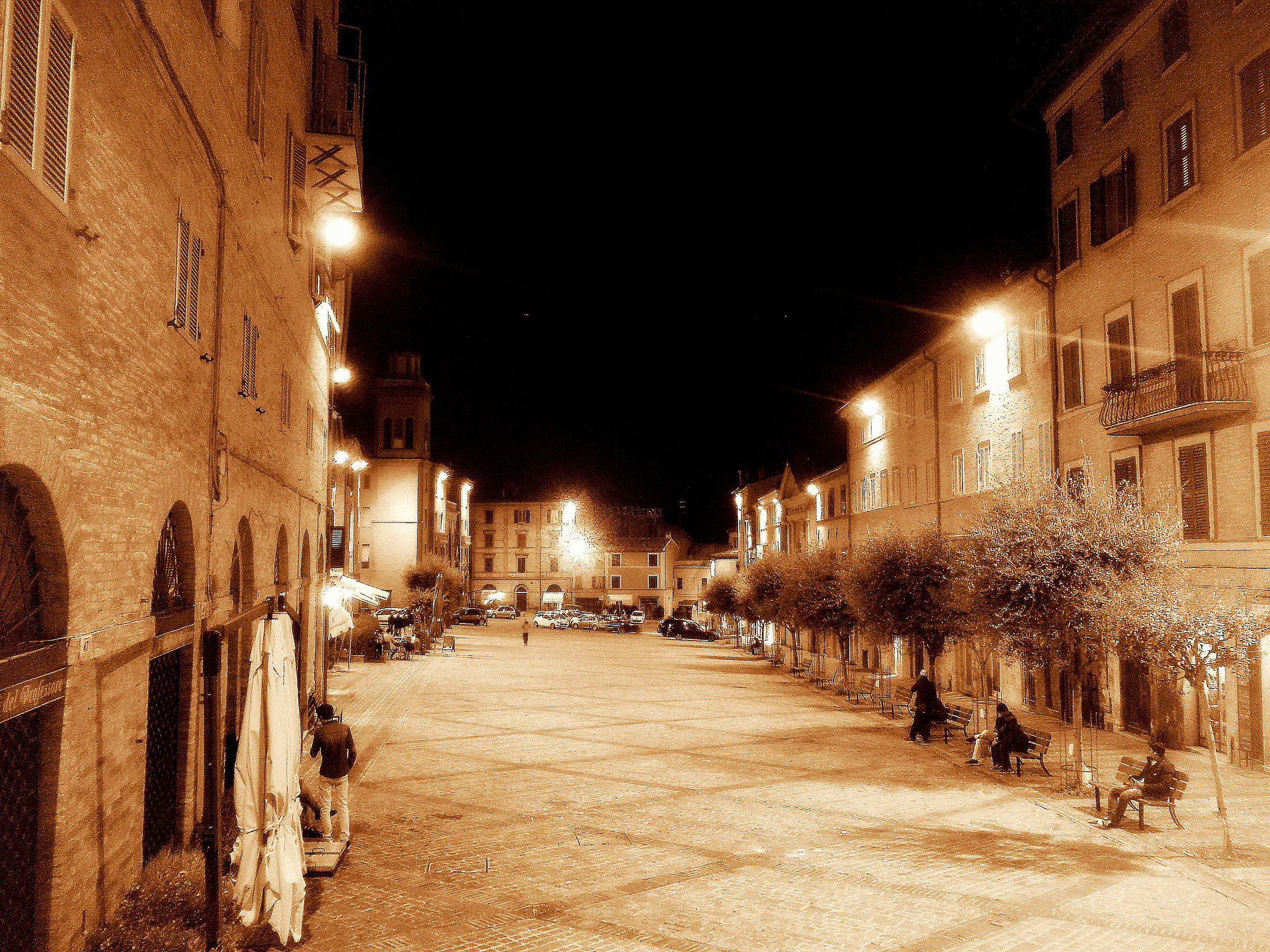 piazza del fascio ora piazza mazzini macerata