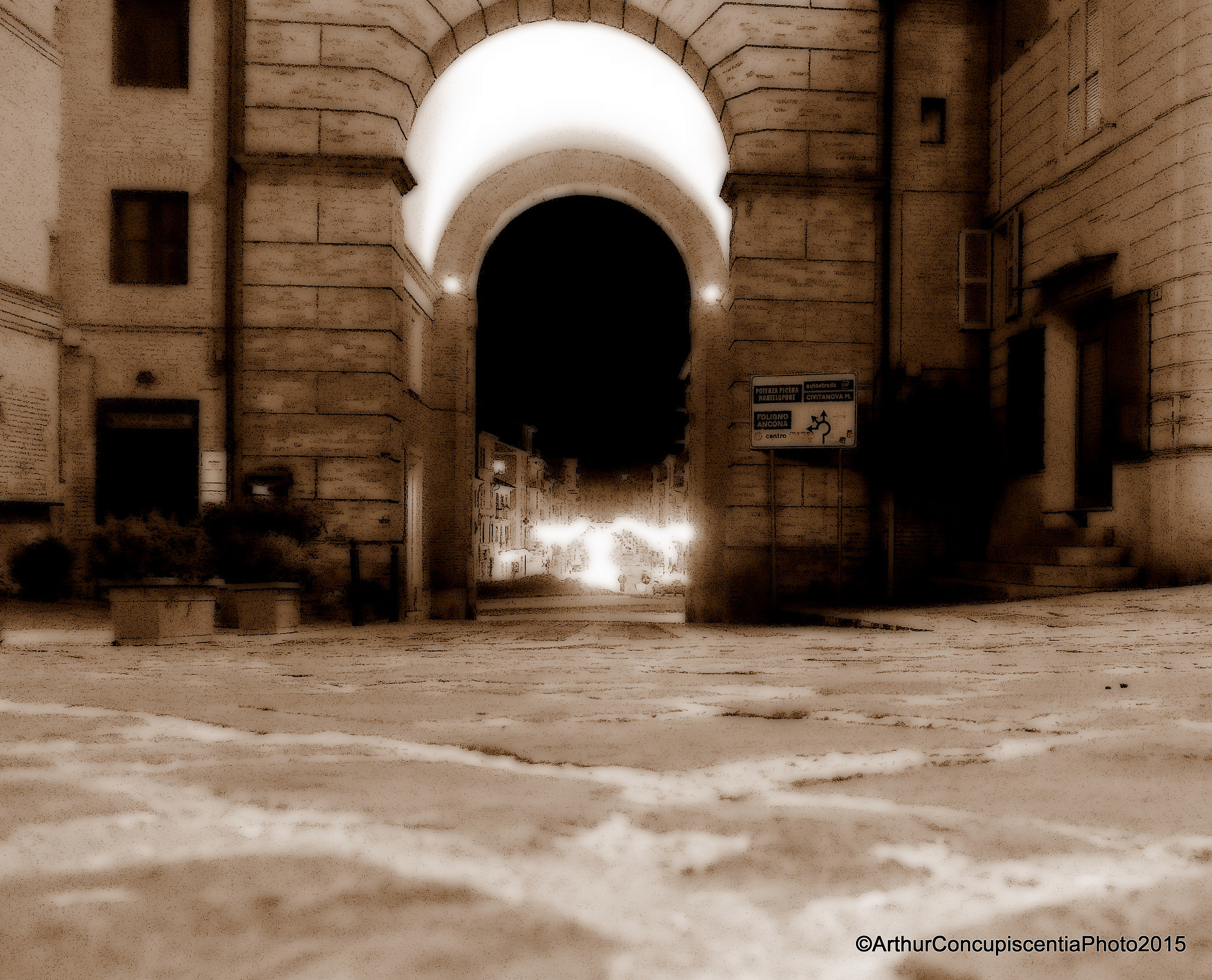 porta mercato macerata maiolicarum
