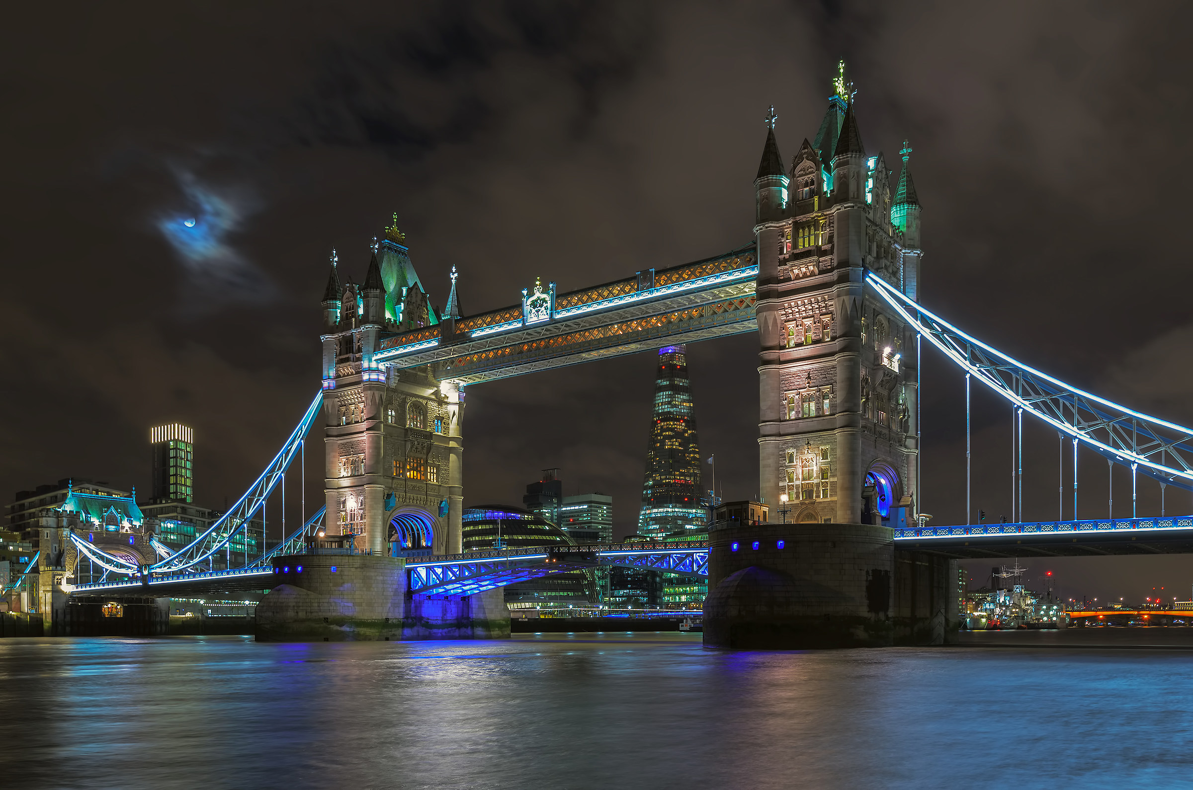 Waiting for the storm