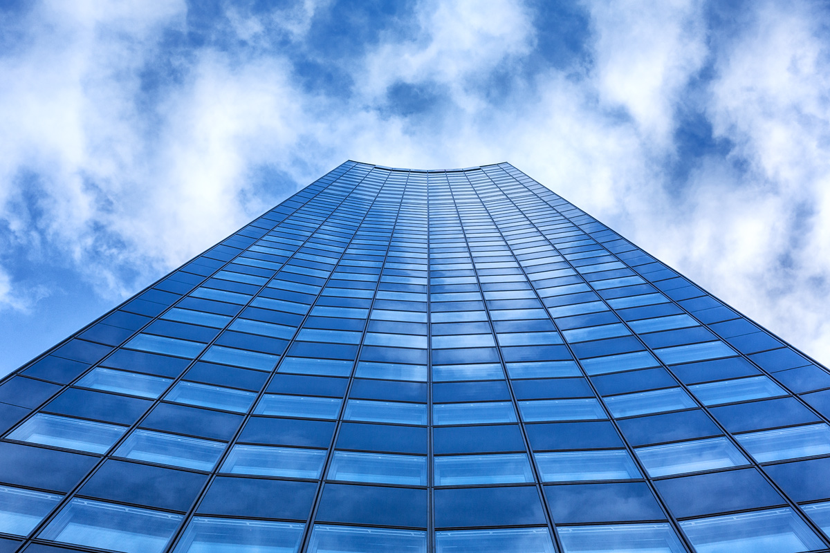 Nuvoloso Grattacielo