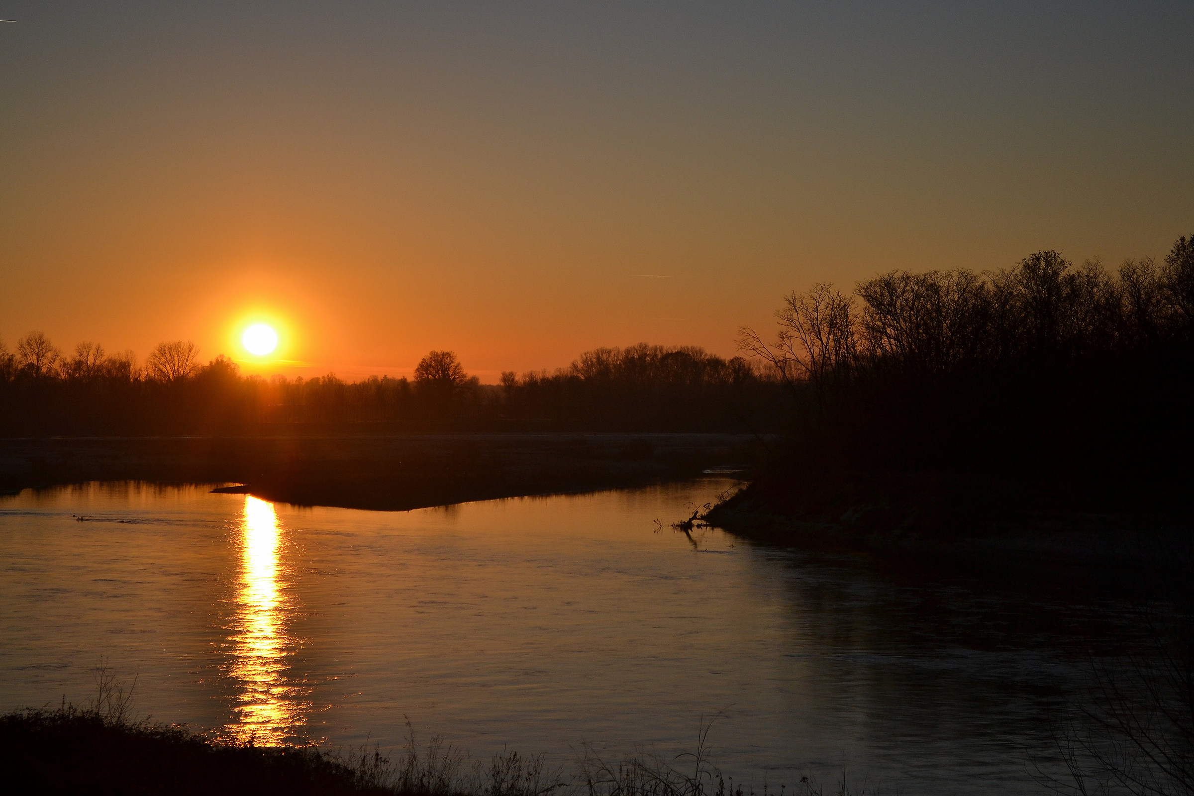 Winter sunset on the Ticino