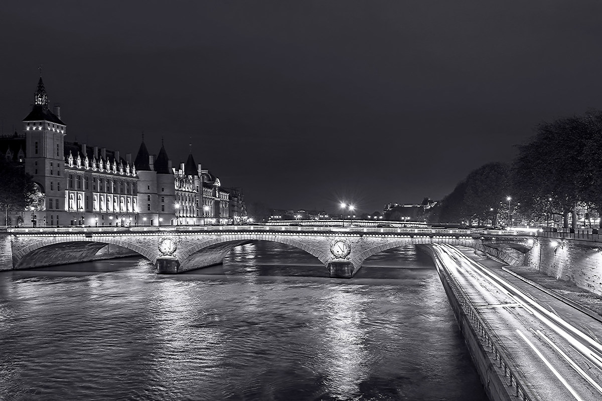 Paris La Nuit