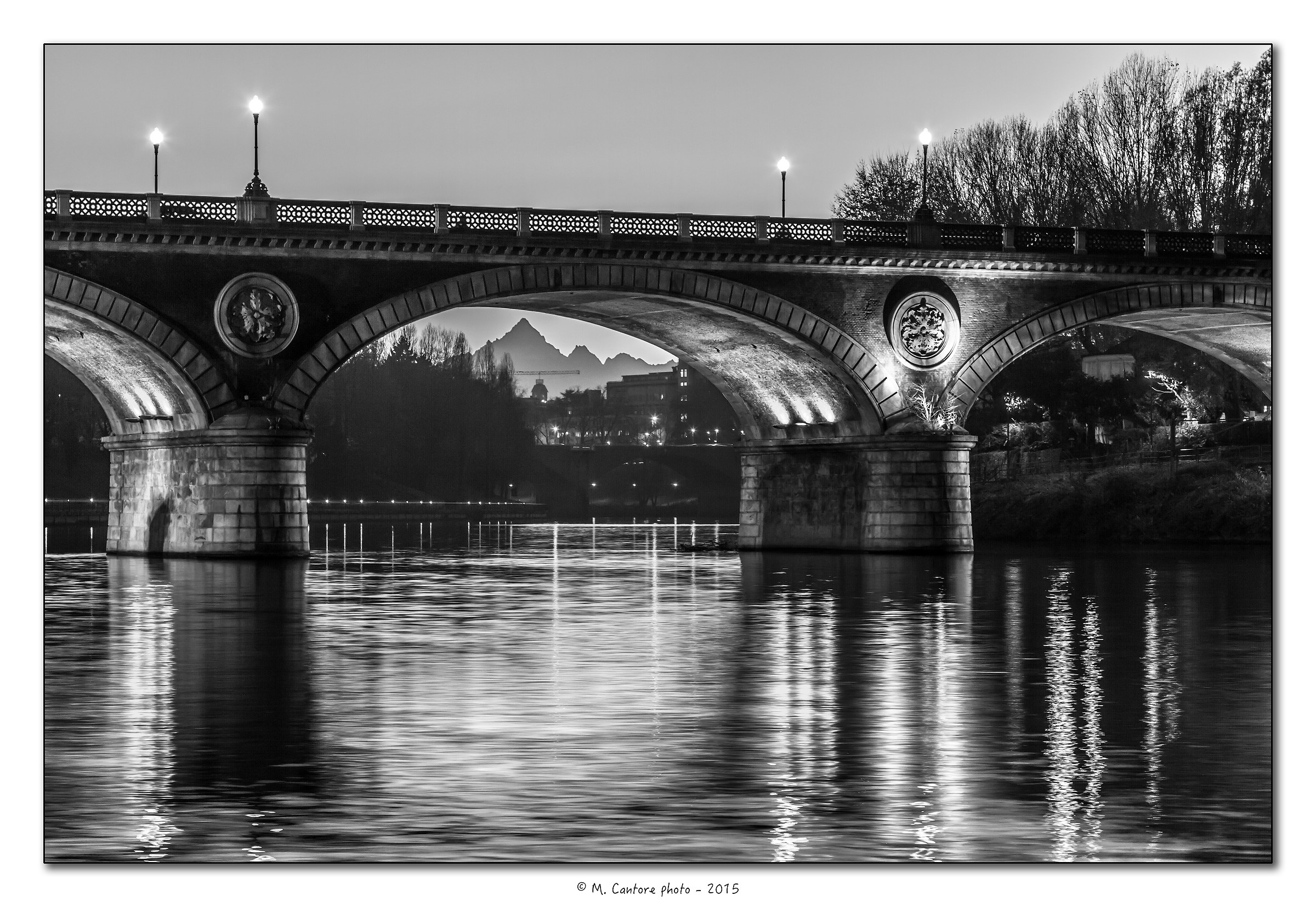 Tramonto sul Po al Ponte Isabella