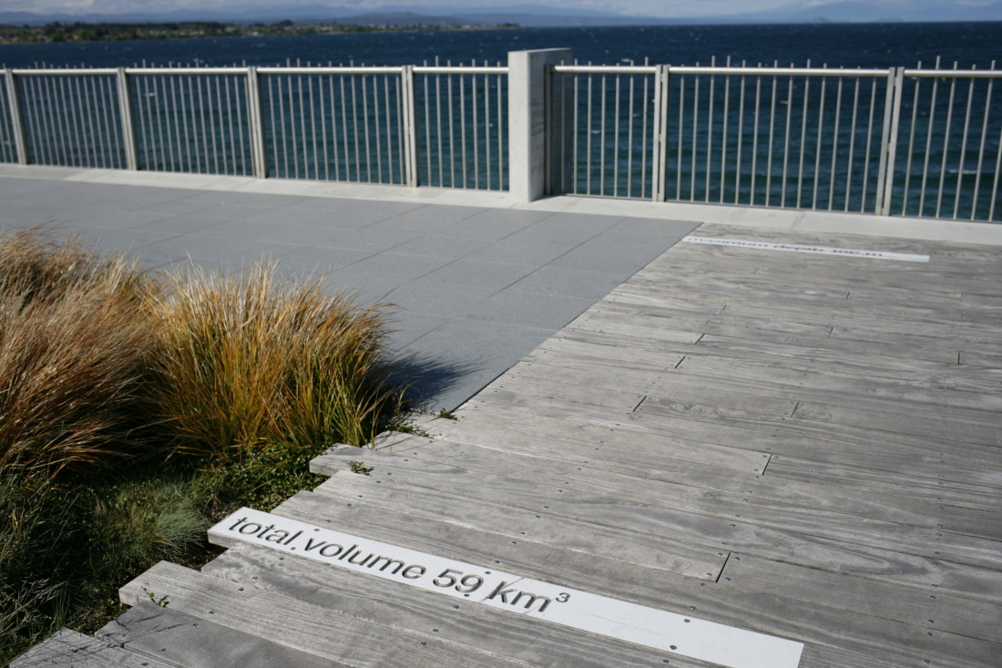 The Way from Auckland to Taupo Lake and Taupo Lake