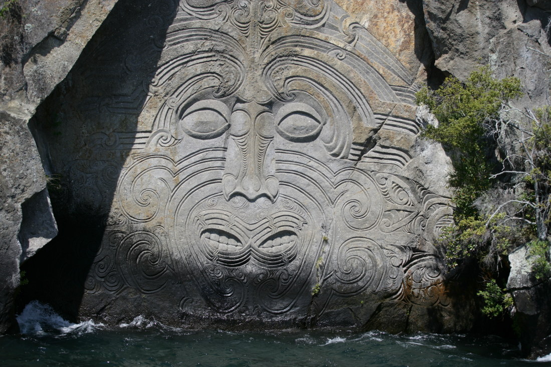 The Way from Auckland to Taupo Lake and Taupo Lake