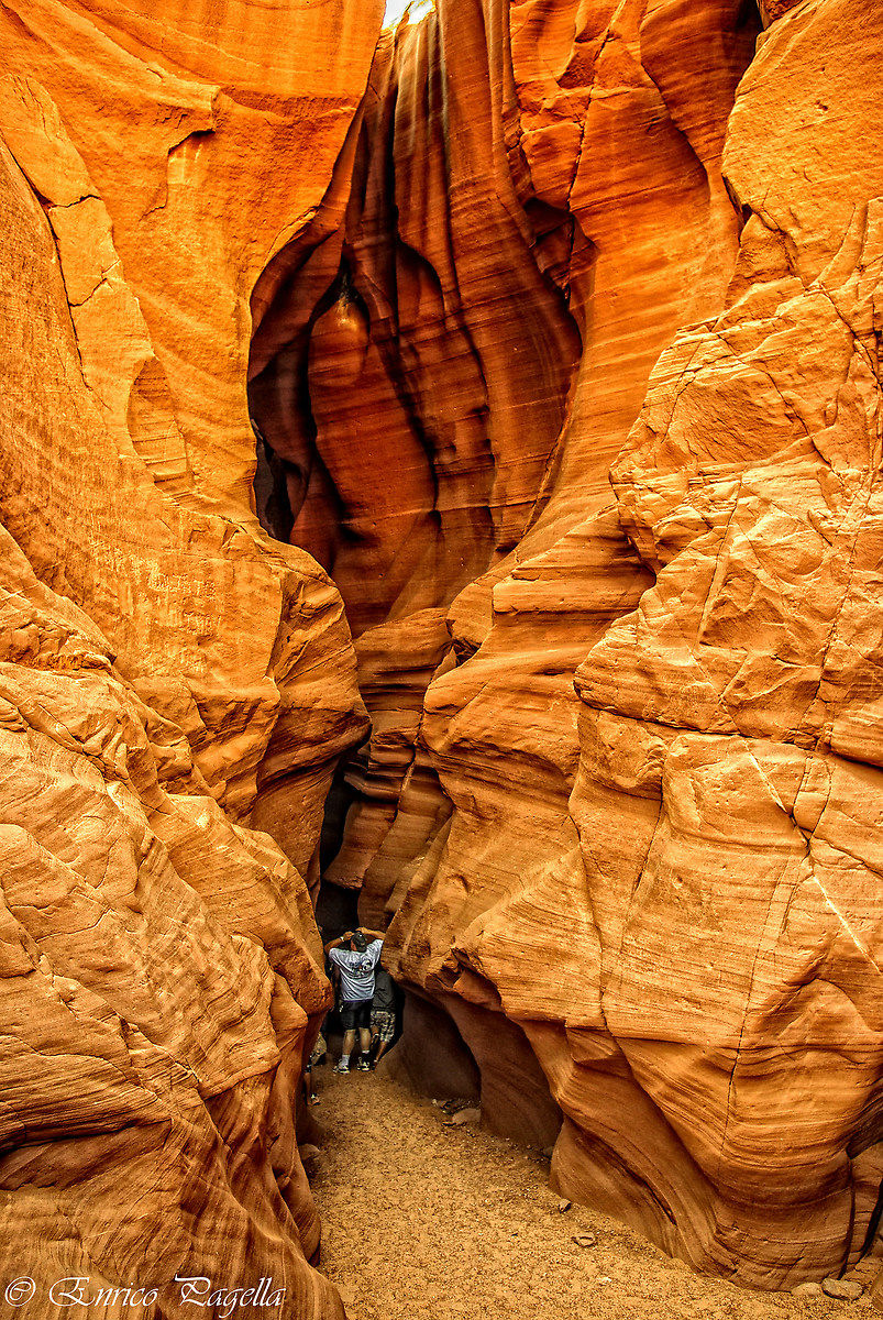 The entrance to Antelope Canyon