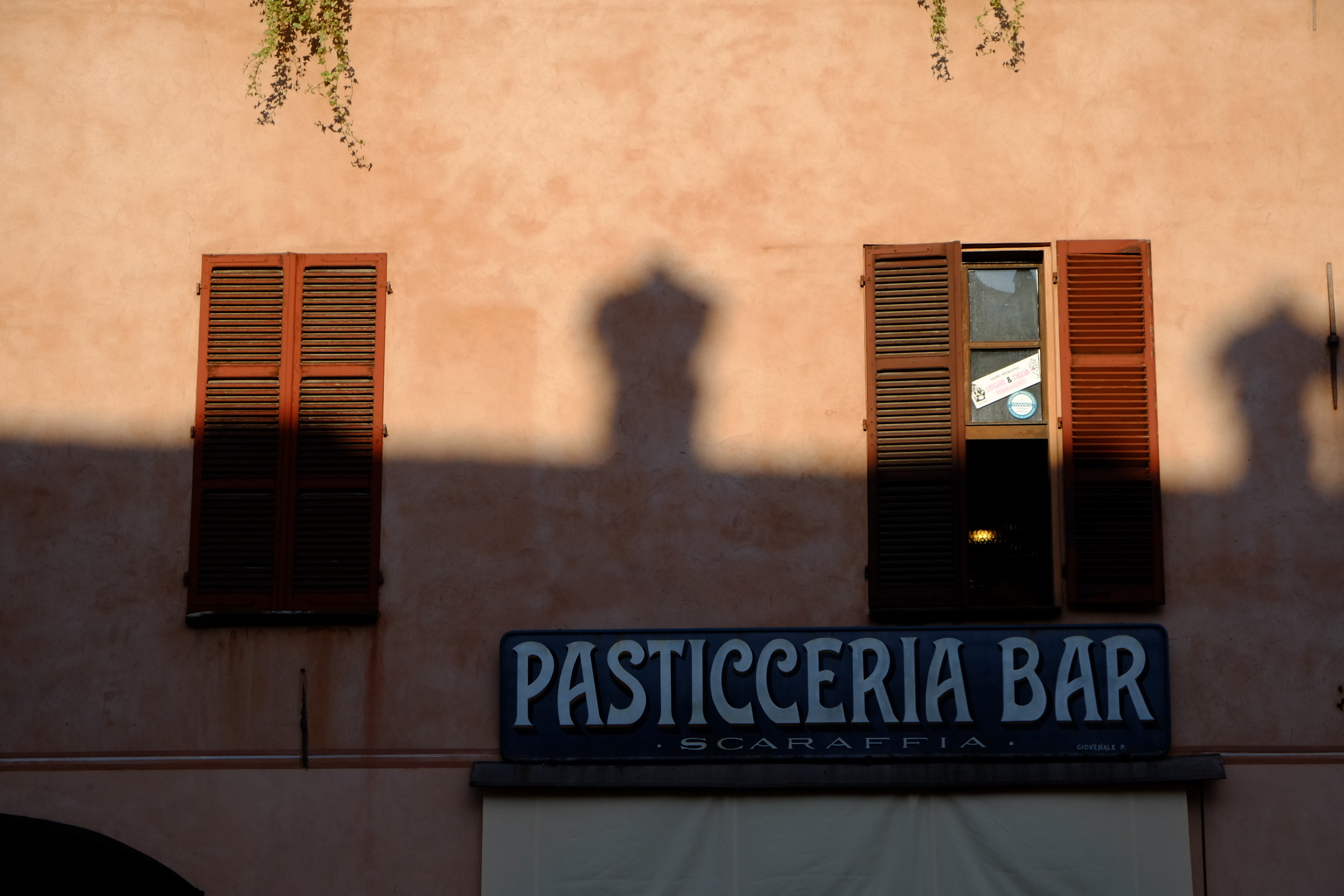 Piazza Santorre di Santarosa, Savigliano
