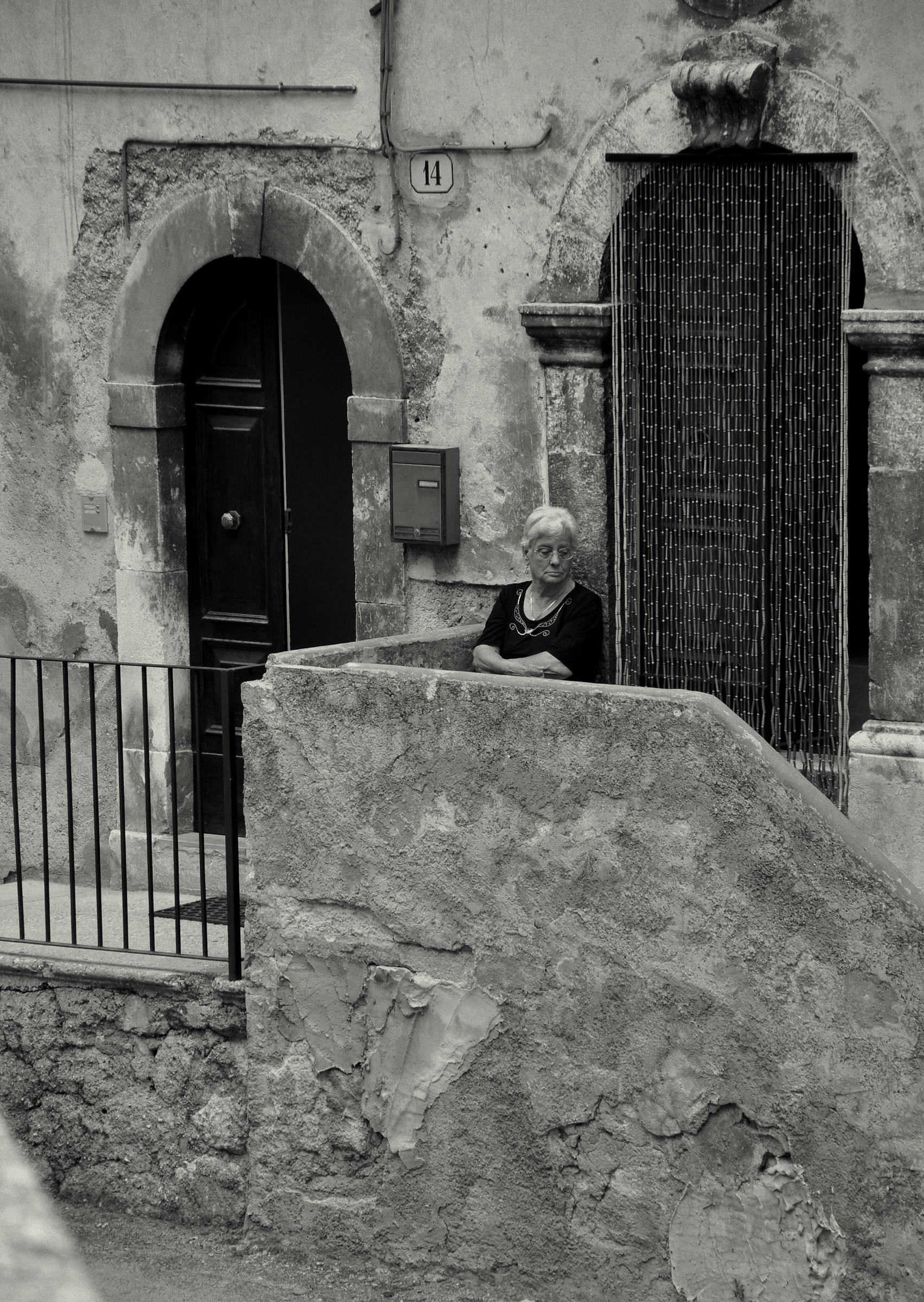 Scanno / 10  " Orgoglio e riservatezza "