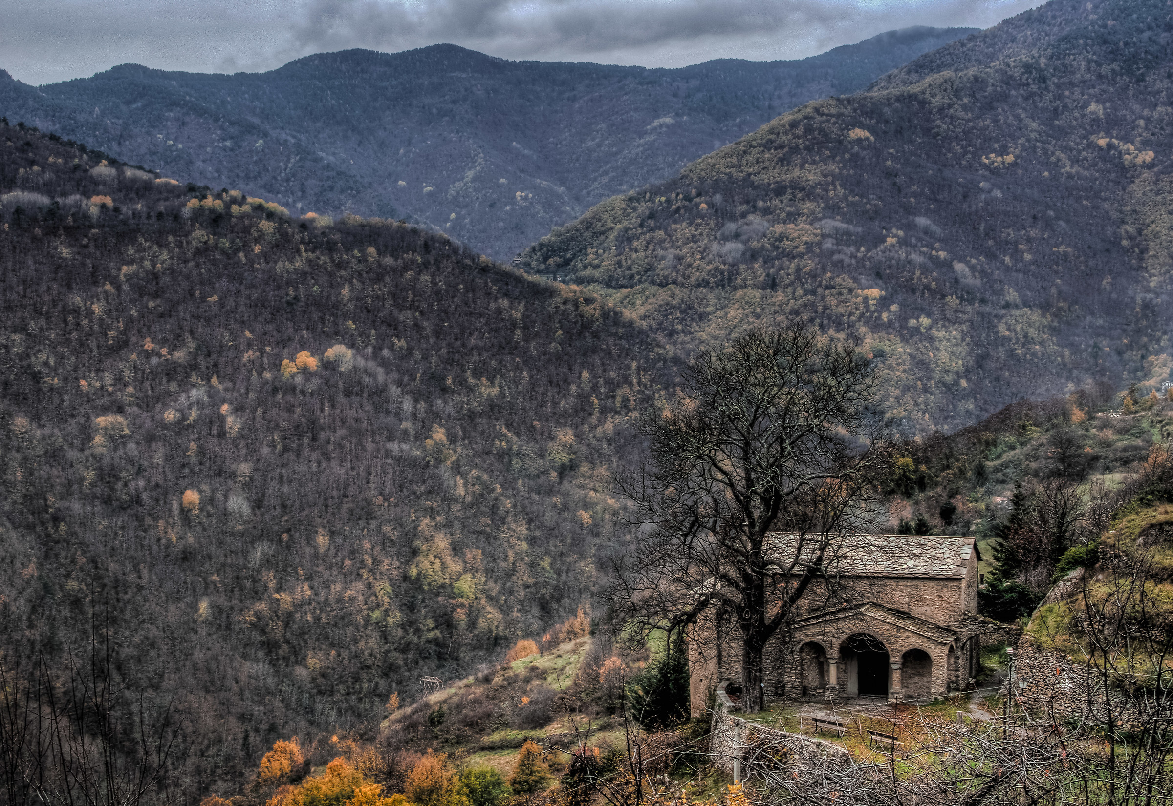 Triora (Im), chiesetta di San Bernardino XIV sec.