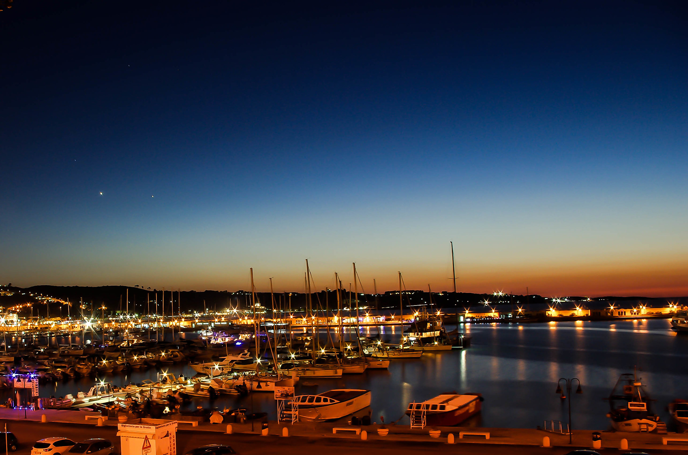 Porto in notturna, Vieste