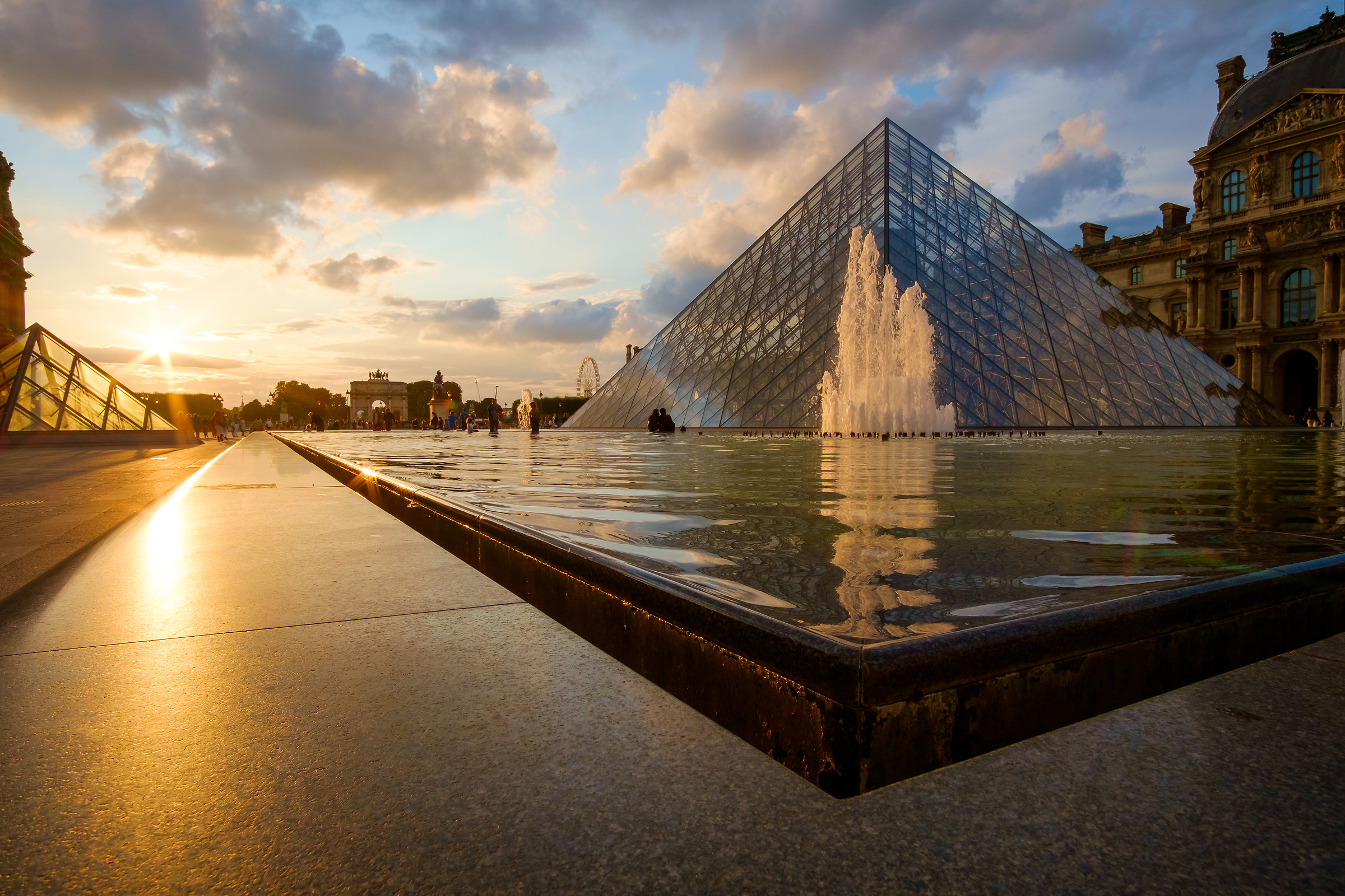 Tramonto al Louvre/2