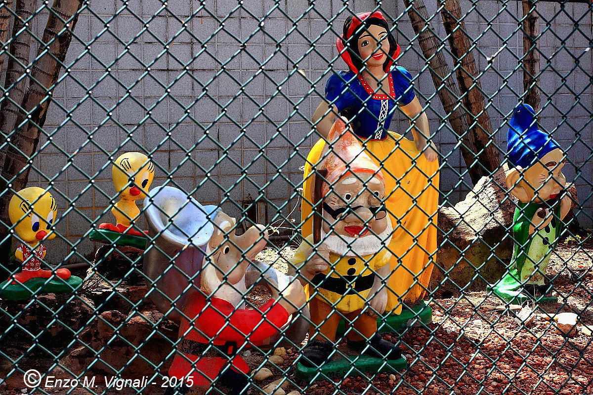 Arrested Snow White and C.