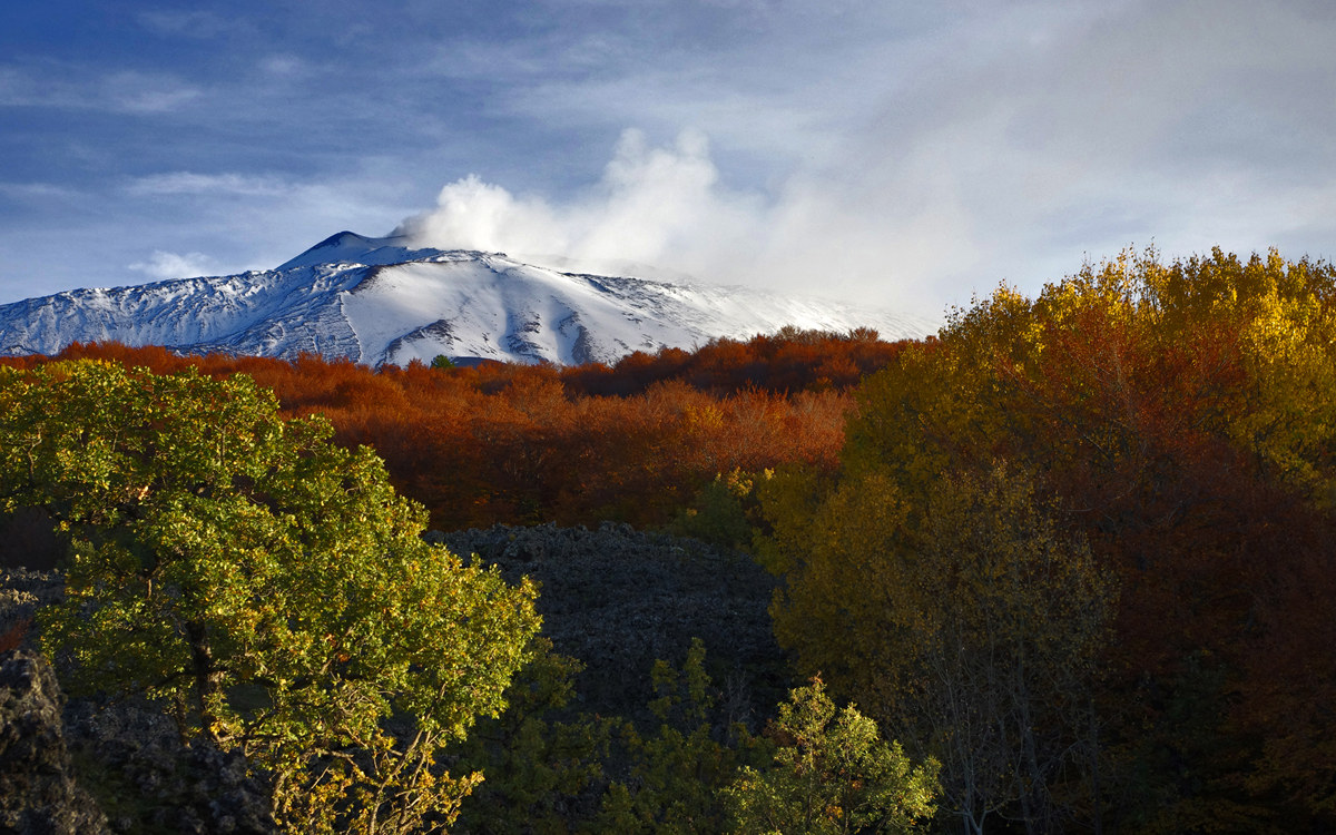 Color Etna